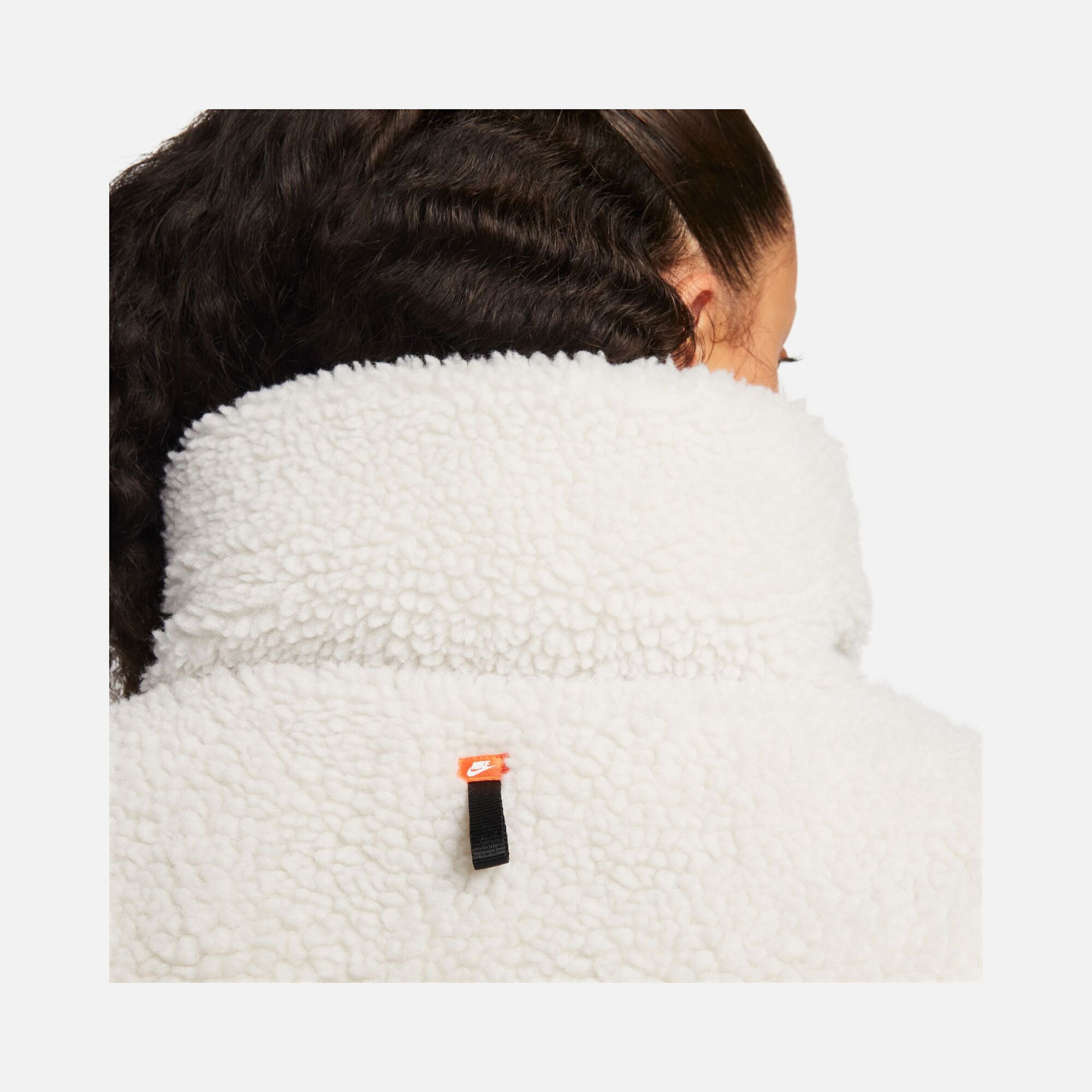 Nike Sportswear Therma-Fit City Series Synthetic Fill High-Pile Fleece Full-Zip Kadın Ceket