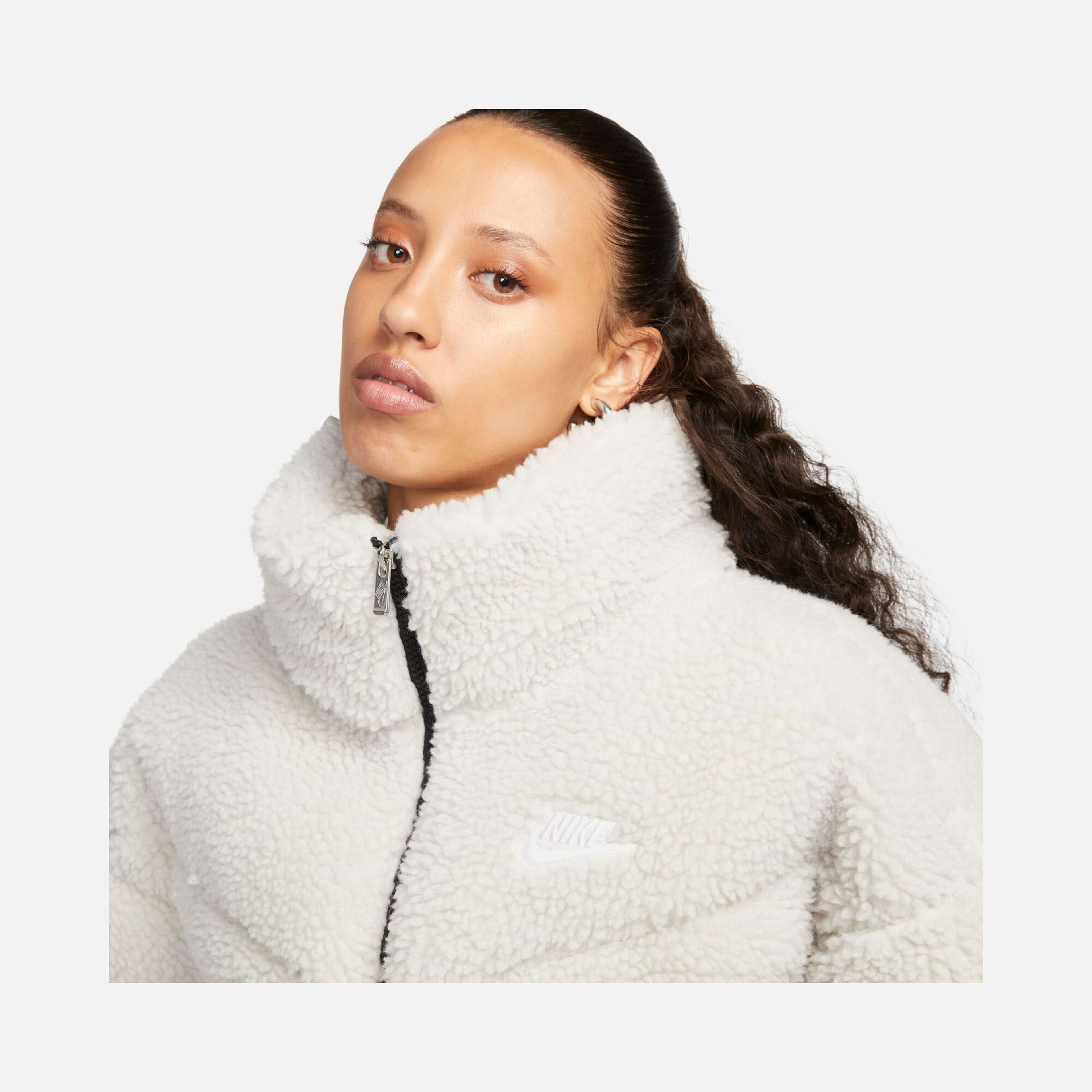 Nike Sportswear Therma-Fit City Series Synthetic Fill High-Pile Fleece Full-Zip Kadın Ceket