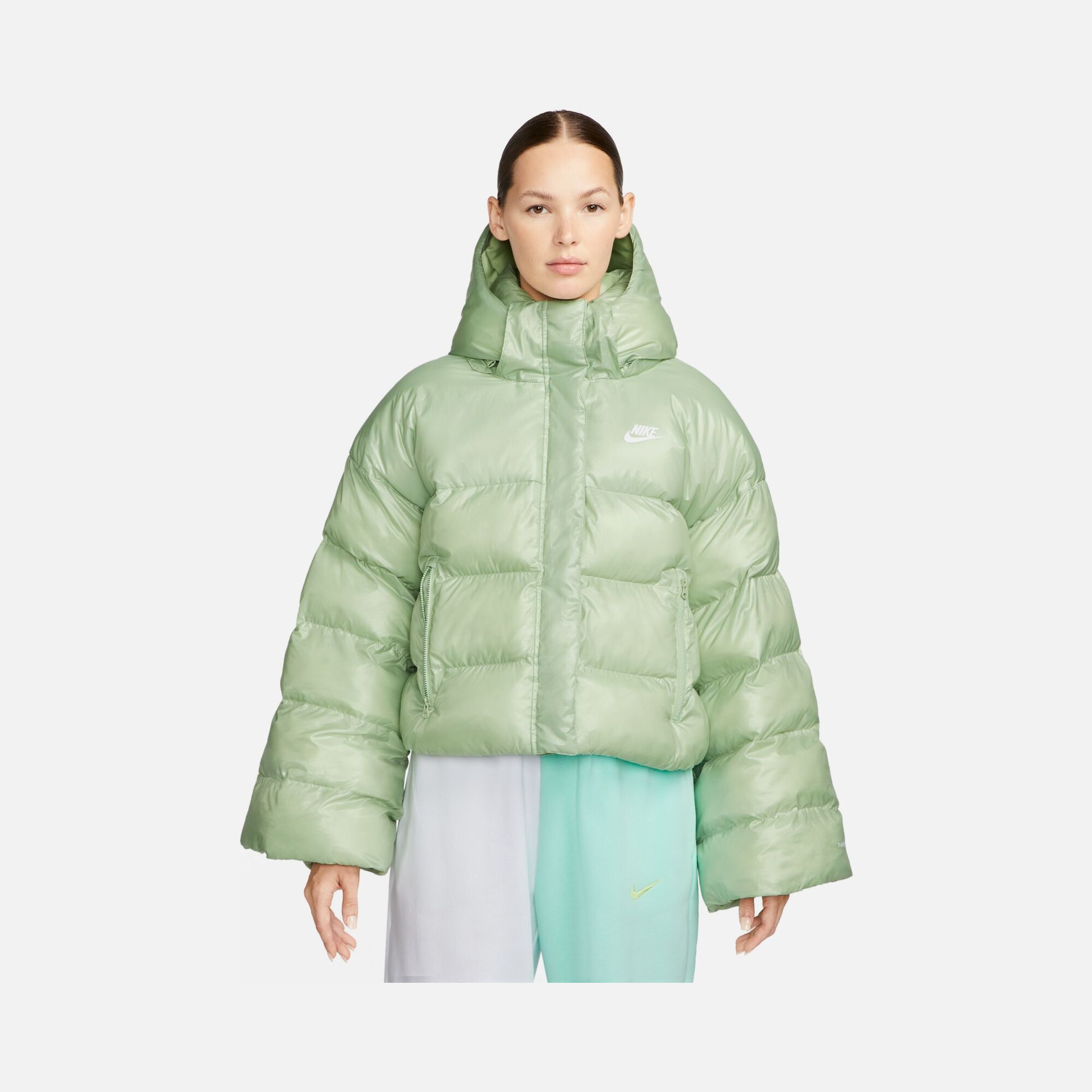 Nike Sportswear Therma-Fit City Series Synthetic Fill Full-Zip Hoodie Kadın Mont