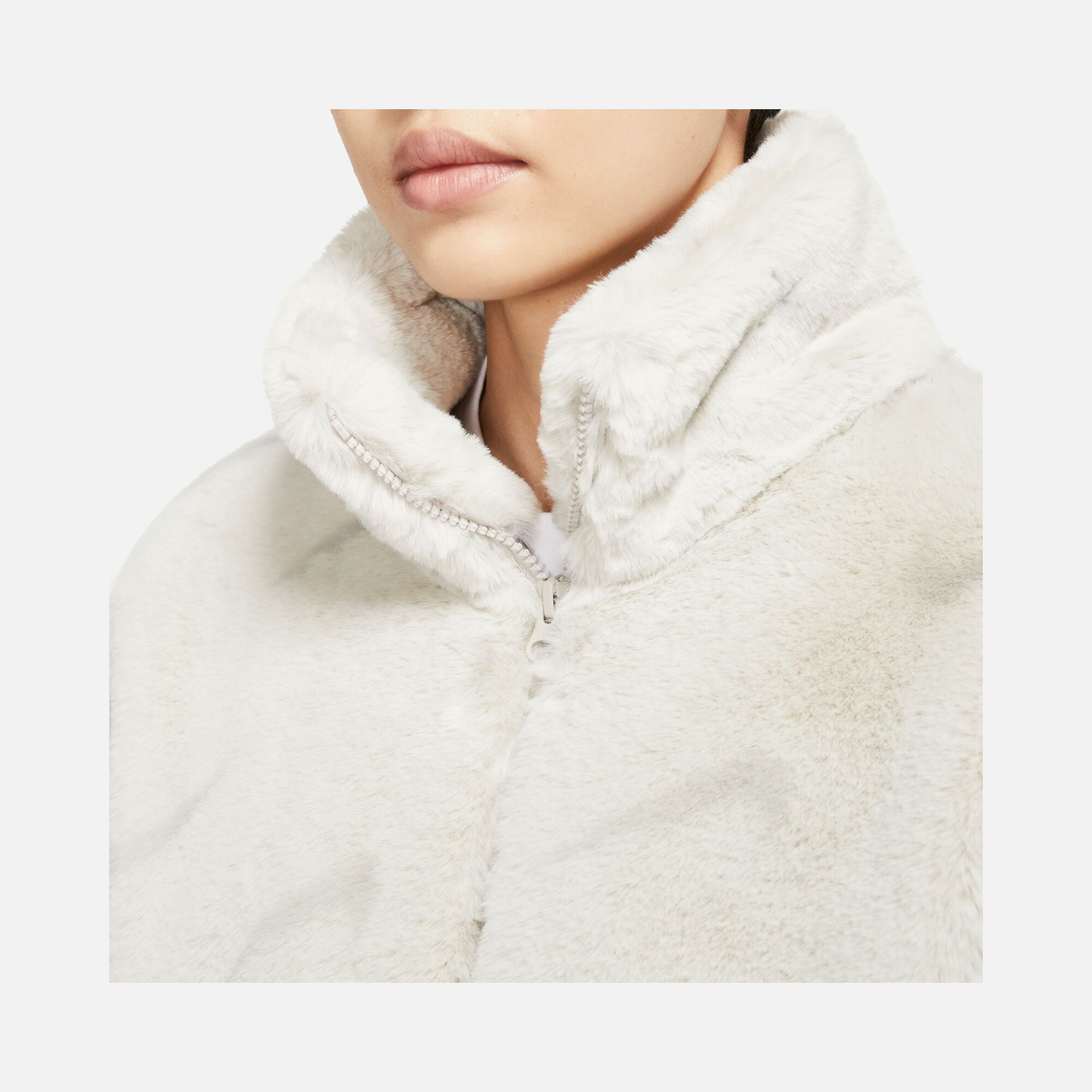 Nike Sportswear Plush Swoosh Printed Faux Fur Full-Zip Kadın Ceket