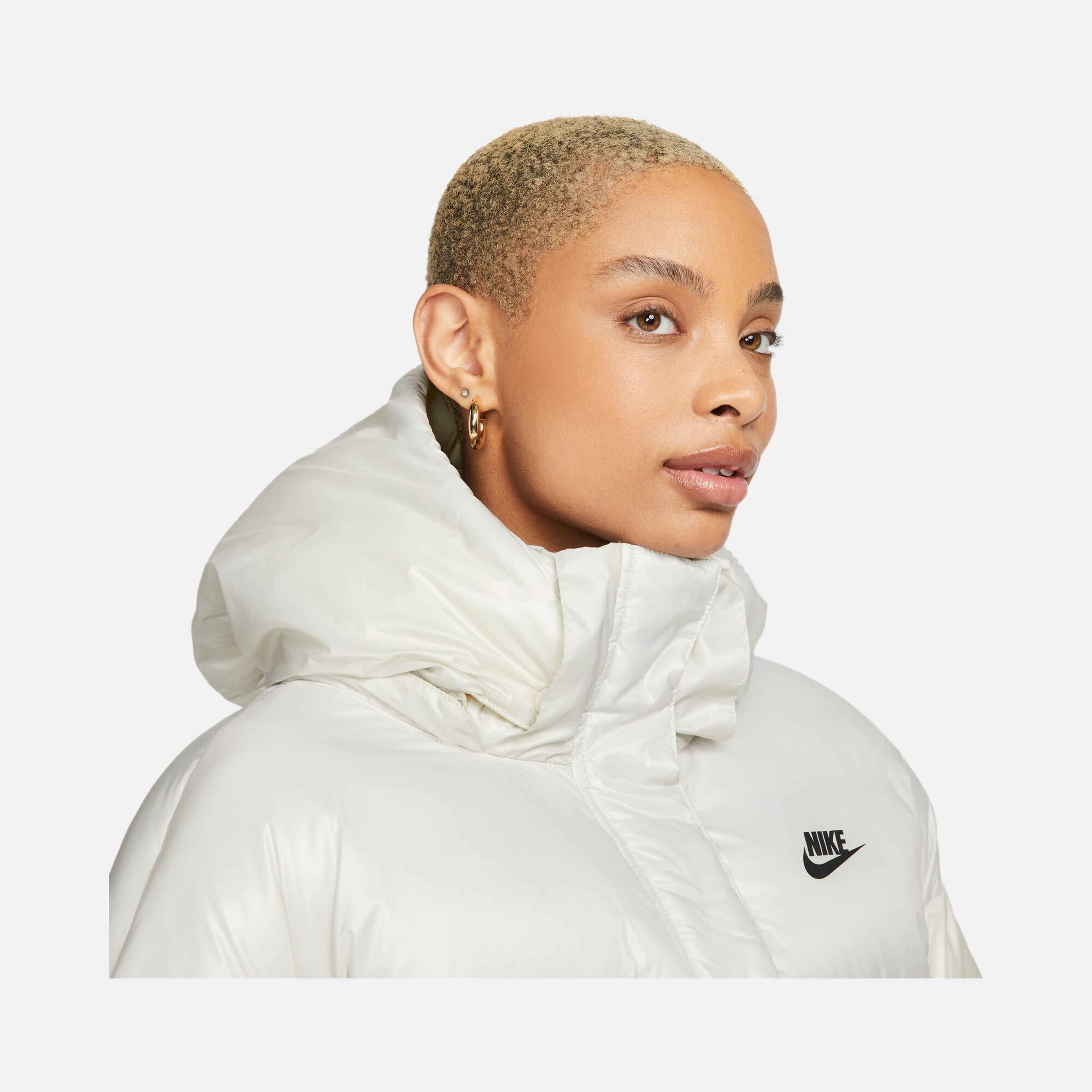 Nike Sportswear Therma-Fit City Series Synthetic Fill Full-Zip Hoodie Kadın Mont