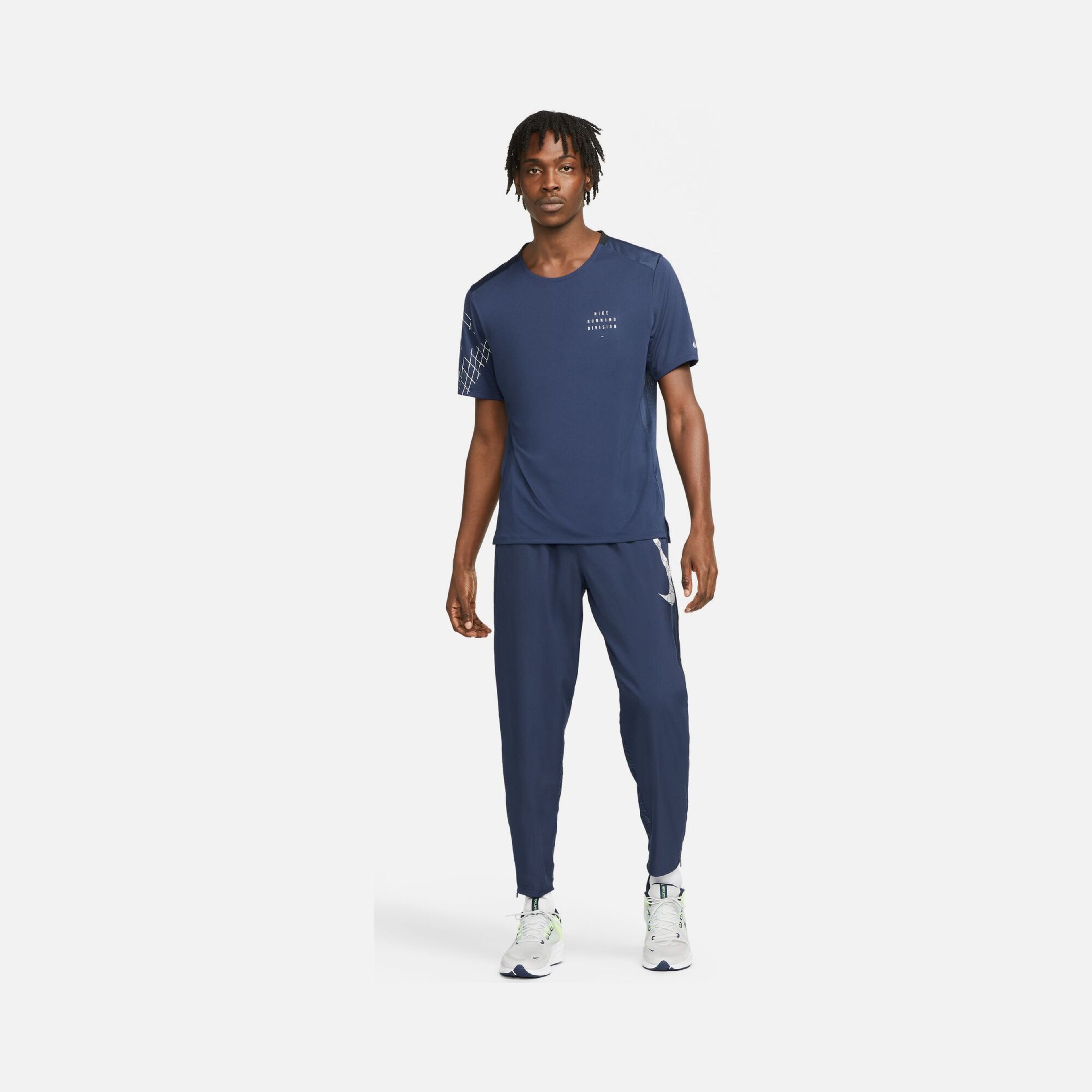 Nike Dri-Fit Run Division Rise 365 Flash Running Short-Sleeve Erkek Tişört