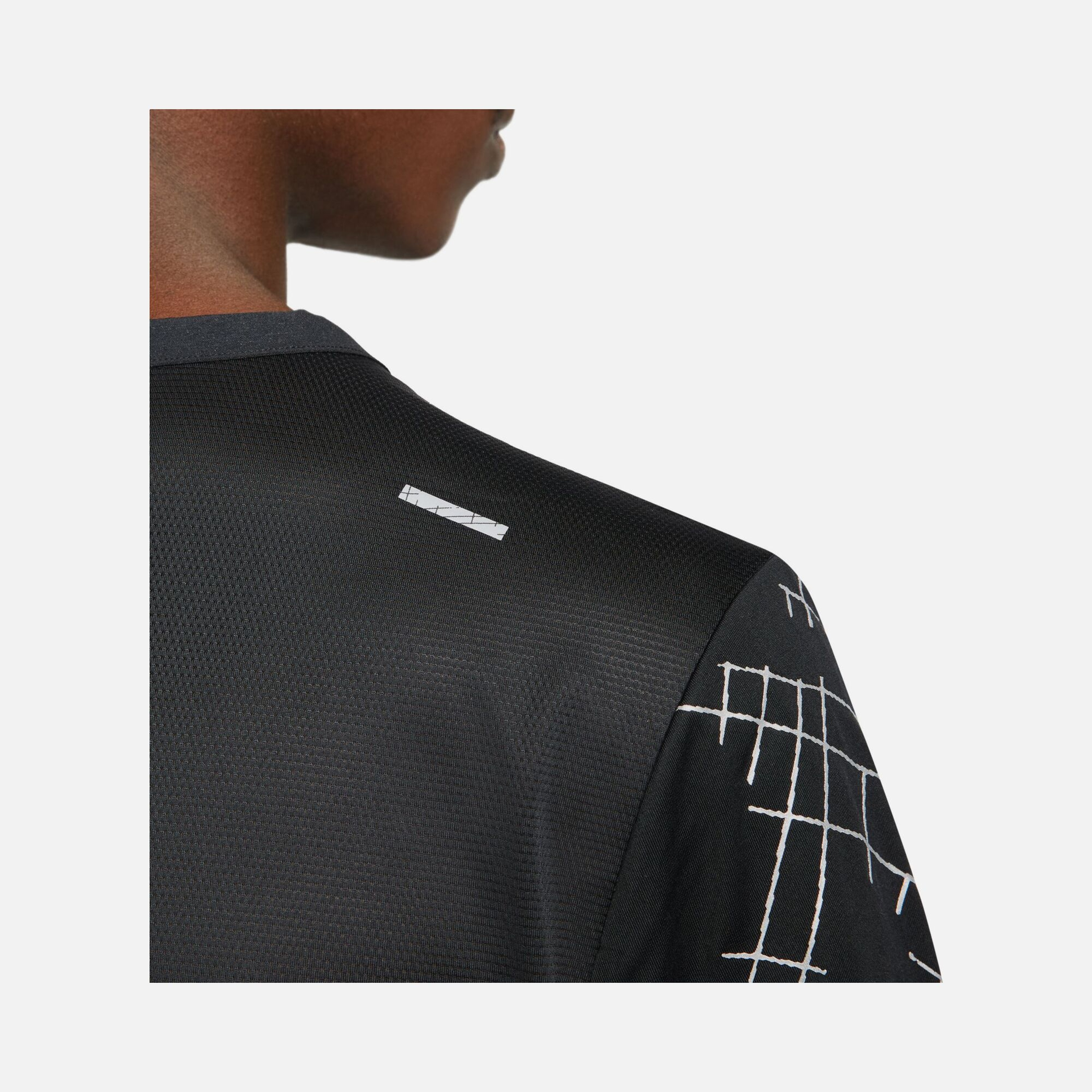 Nike Dri-Fit Run Division Rise 365 Flash Running Short-Sleeve Erkek Tişört