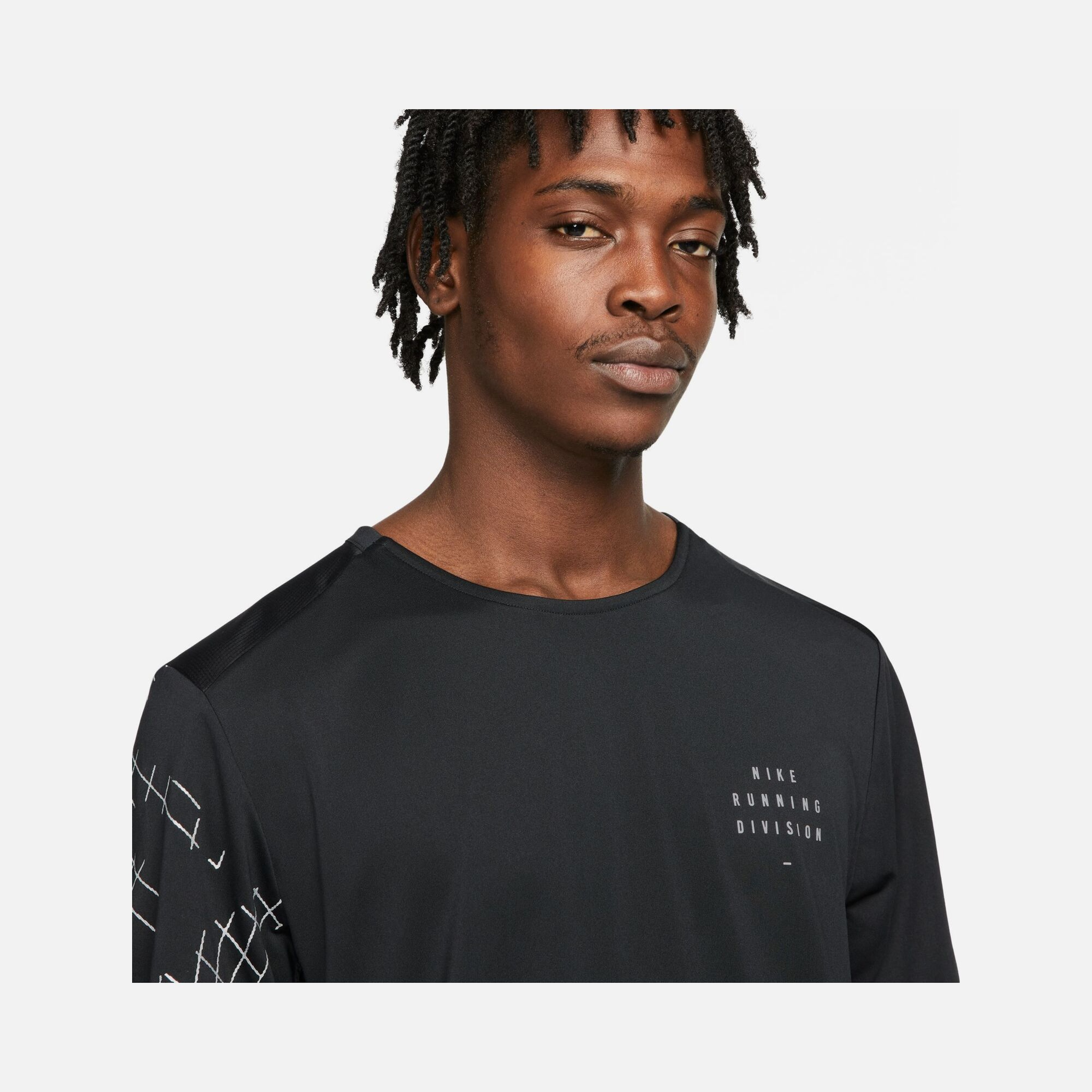 Nike Dri-Fit Run Division Rise 365 Flash Running Short-Sleeve Erkek Tişört