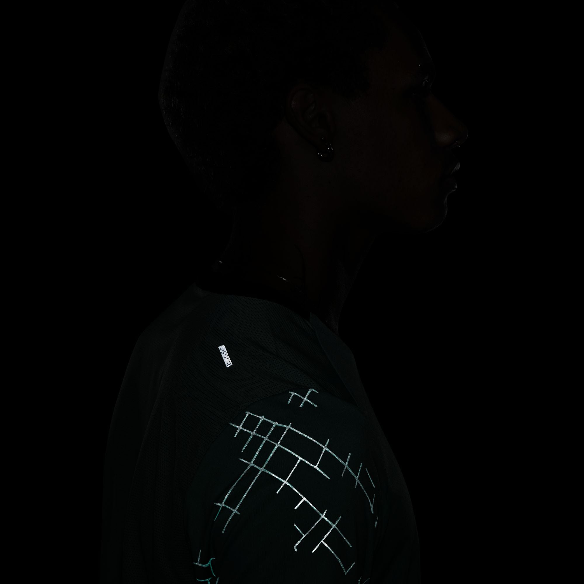 Nike Dri-Fit Run Division Rise 365 Flash Running Short-Sleeve Erkek Tişört