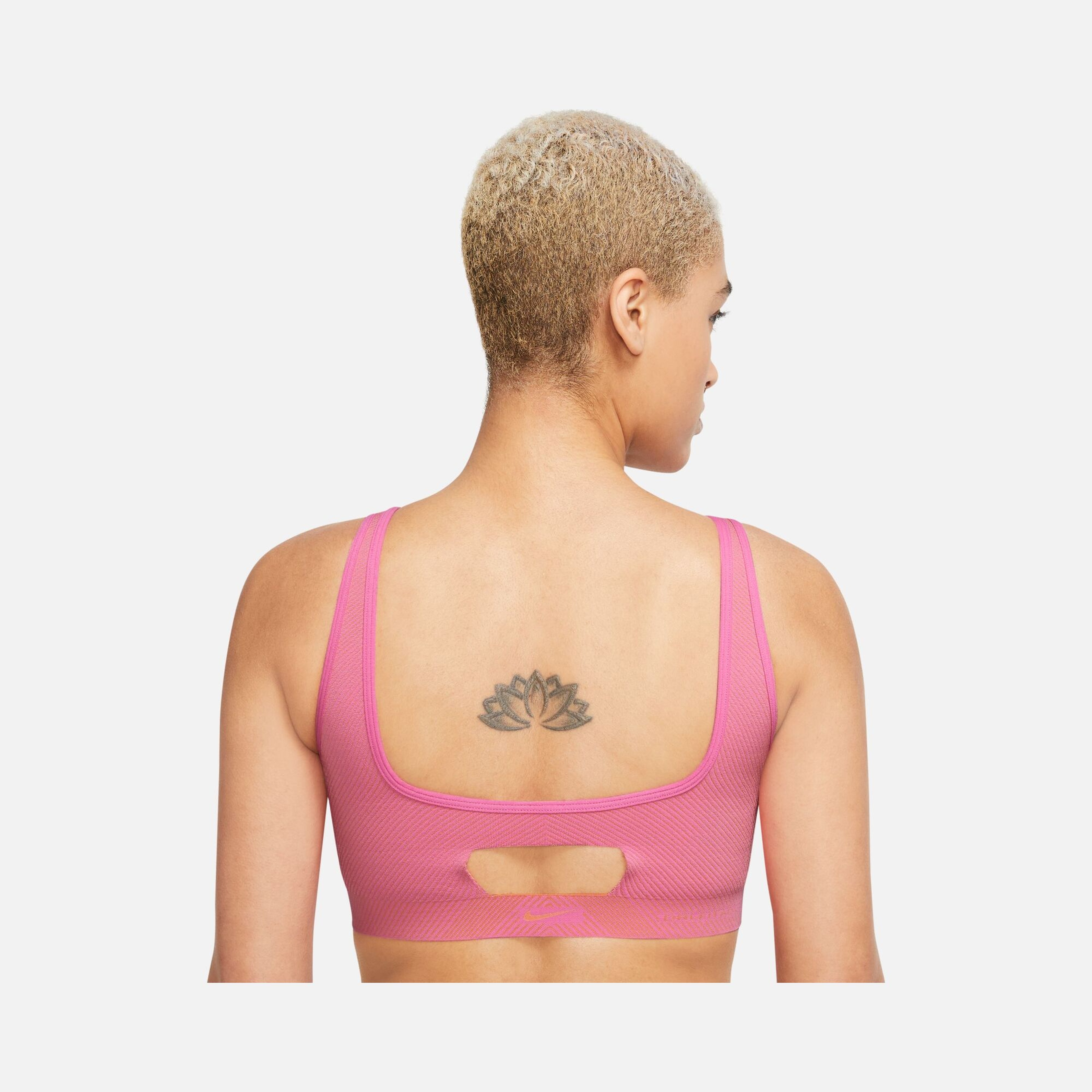 Nike Yoga Dri-Fit ADV Indy Seamless Light-Support Training Kadın Bra