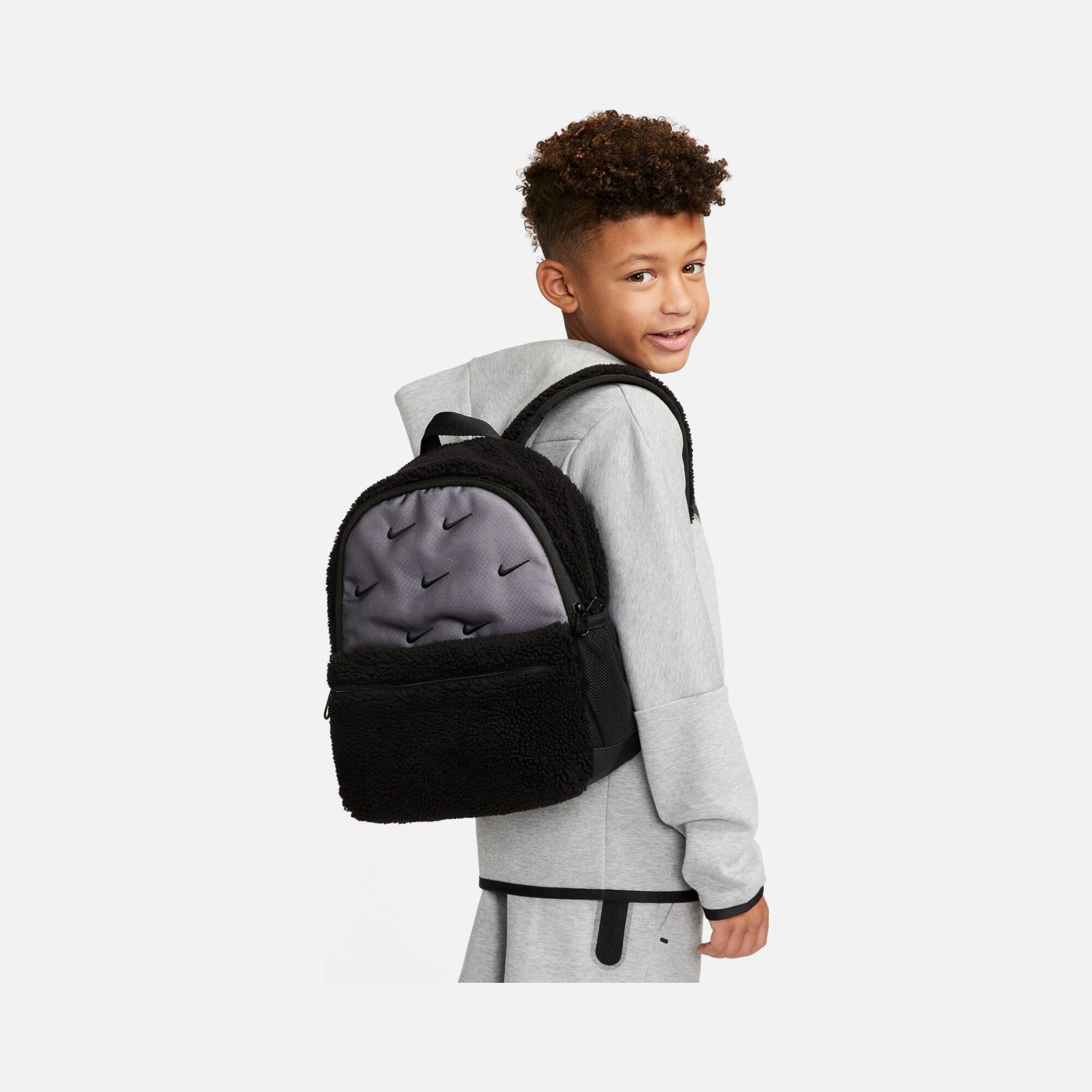 Nike Brasilia JDI Sherpa (11 L) Mini Çocuk Sırt Çantası