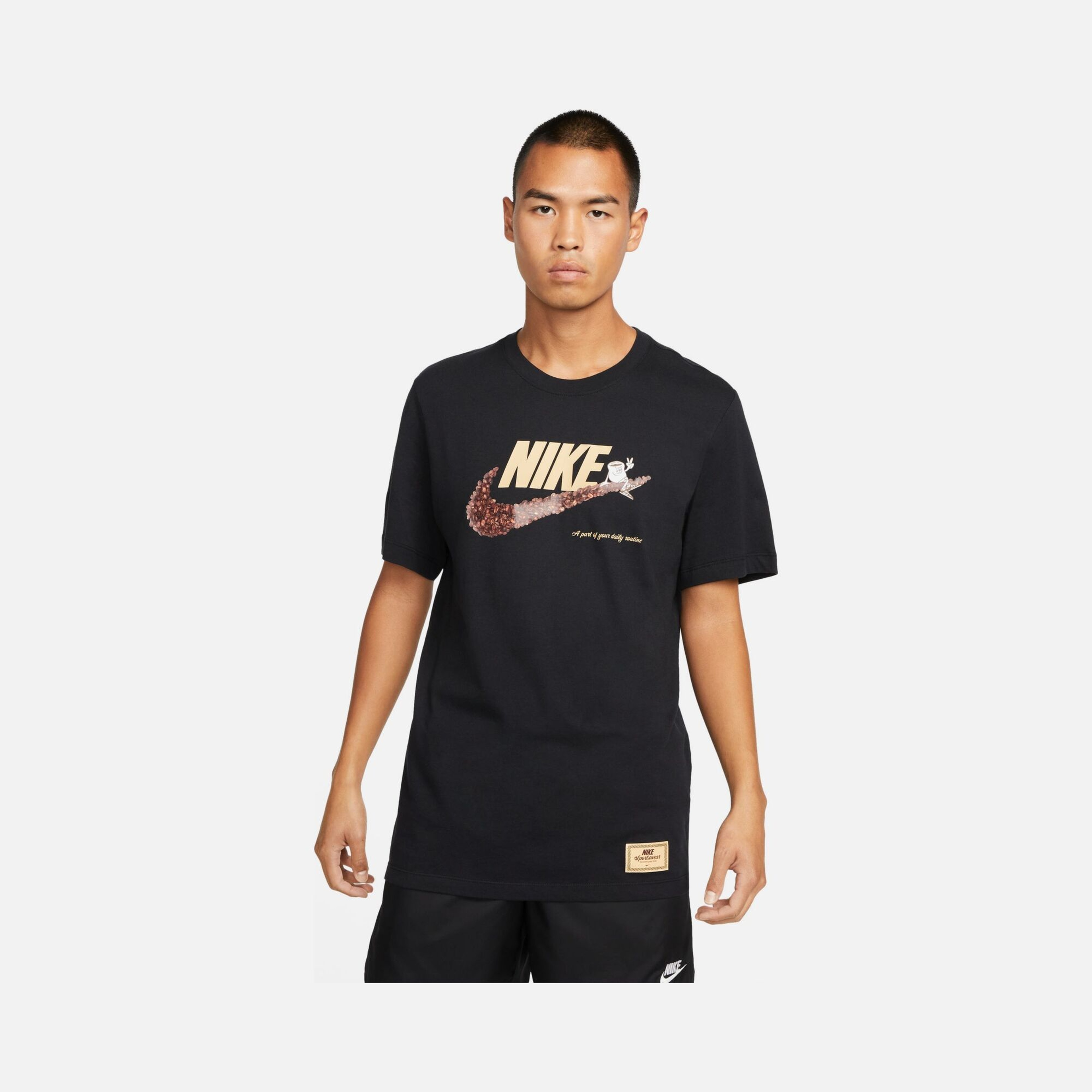 Nike Sportswear Coffee Swoosh Graphic Short-Sleeve Erkek Tişört