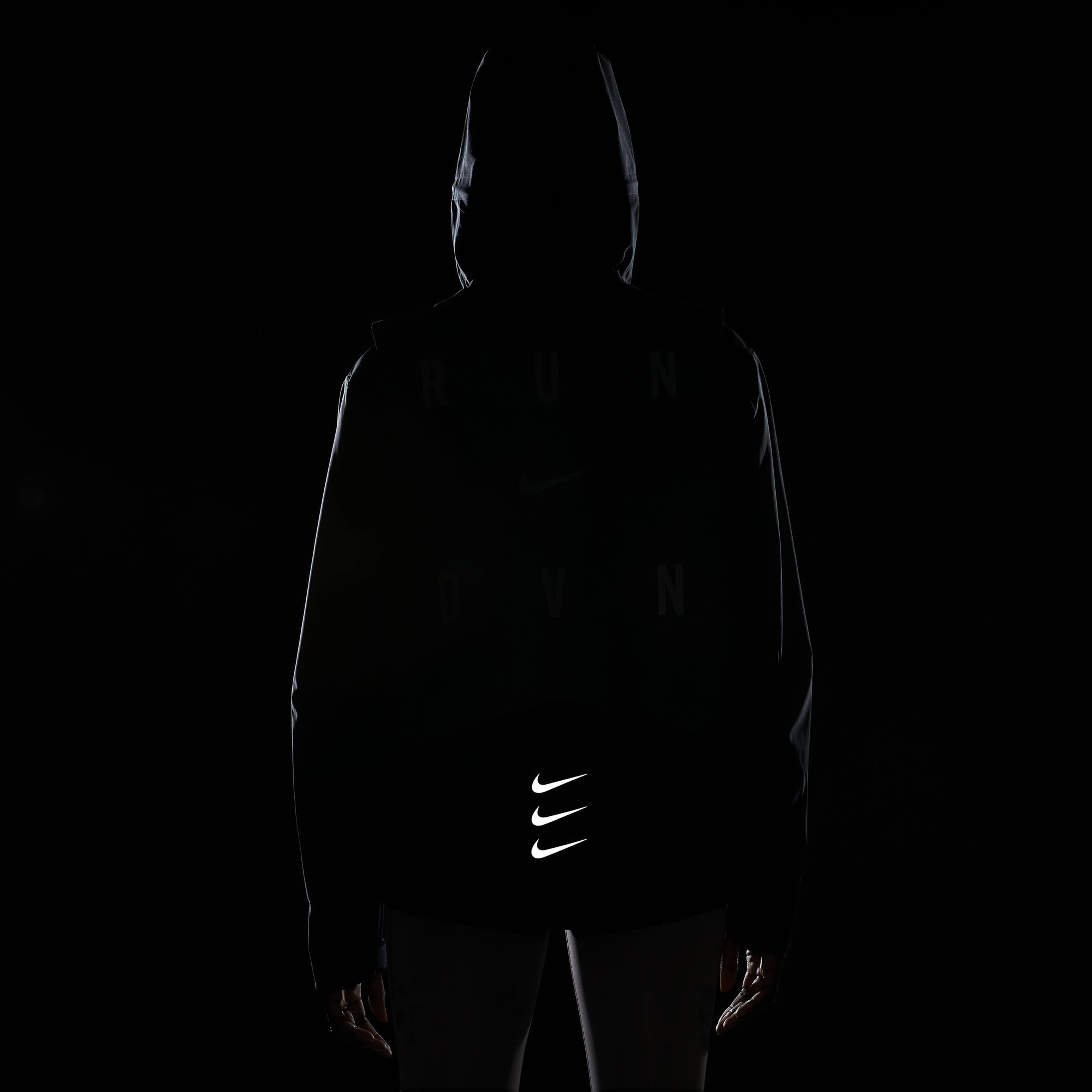 Nike Storm-Fit Run Division Full-Zip Hoodie Kadın Ceket