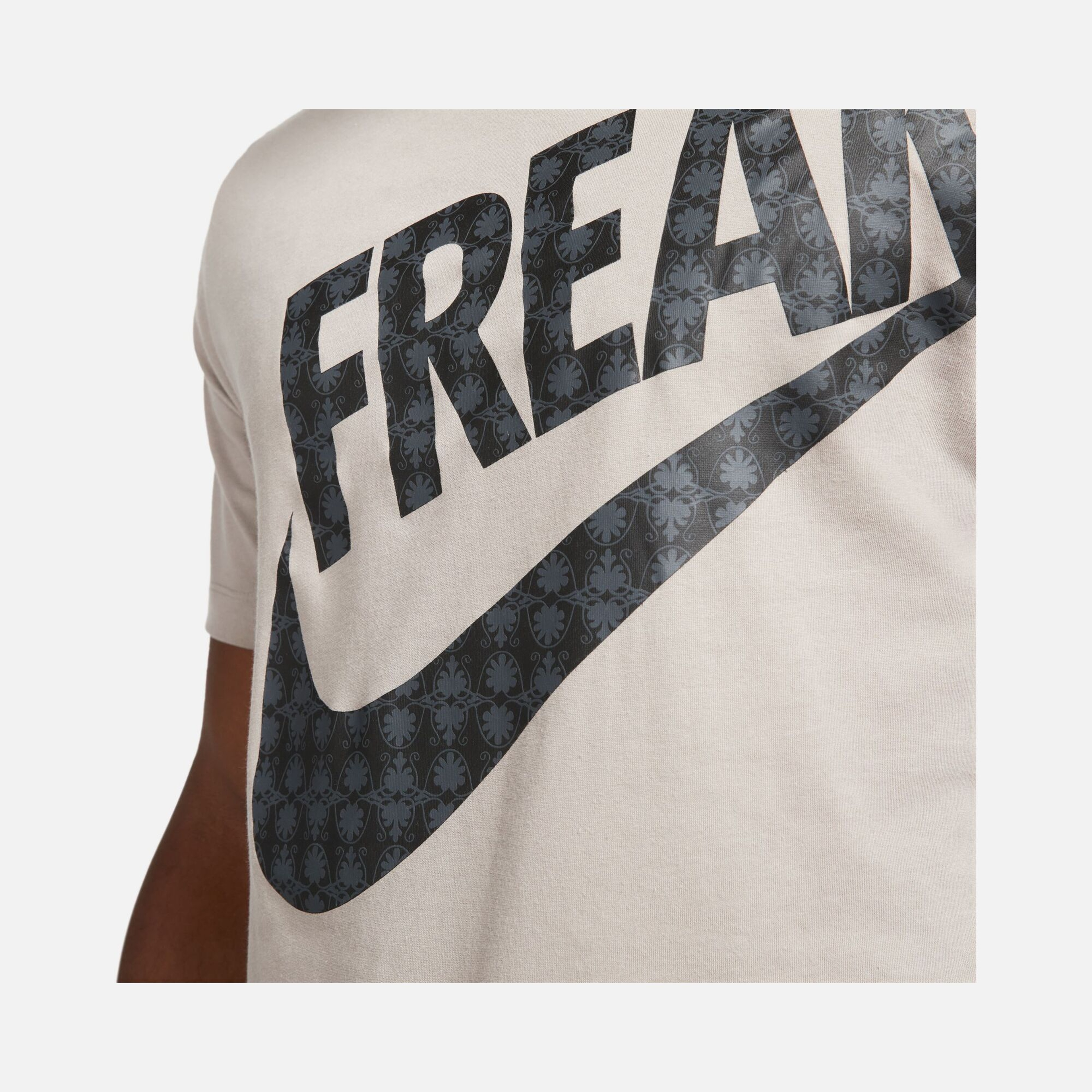 Nike Dri-Fit Giannis Basketball FW22 Short-Sleeve Erkek Tişört