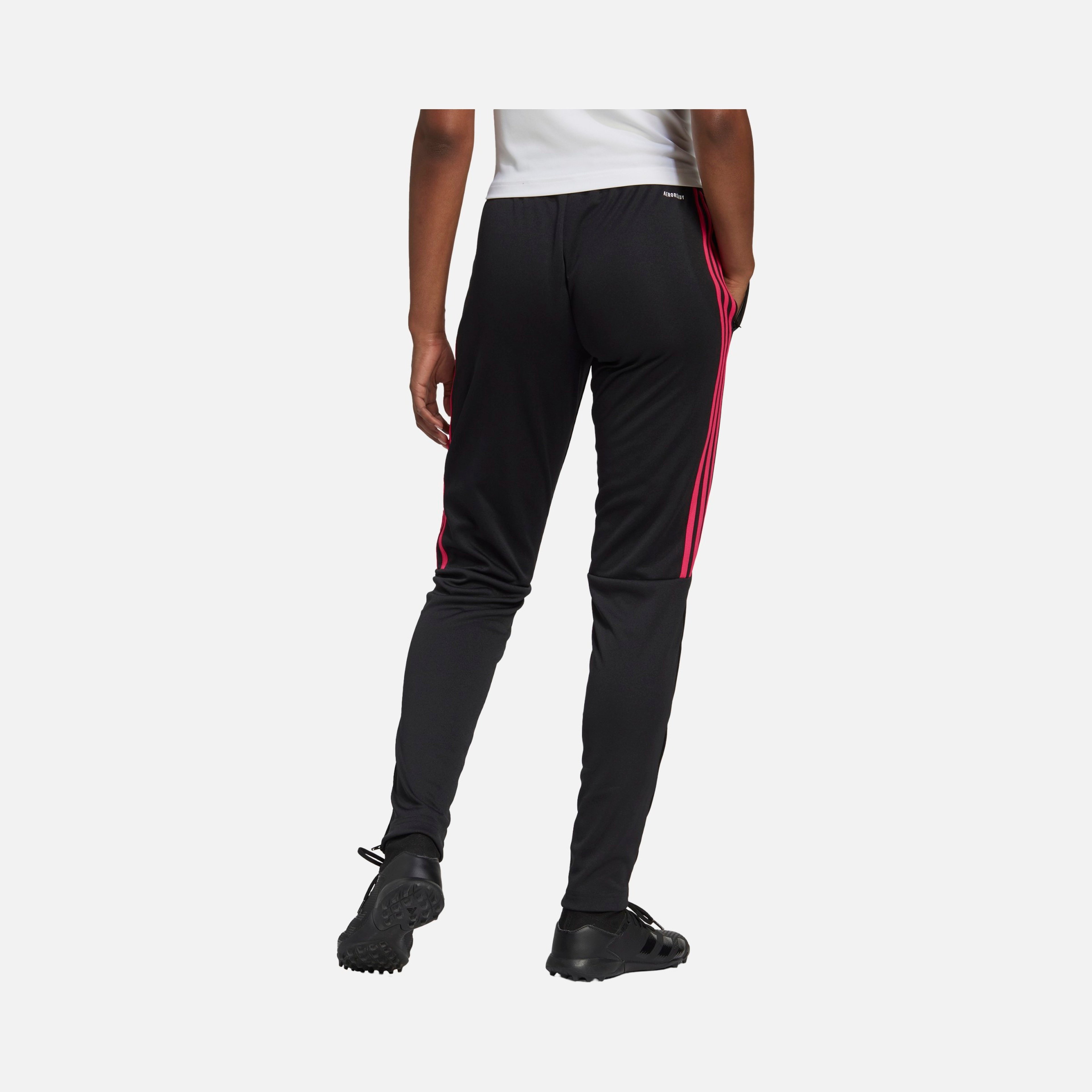 adidas AEROREADY Sereno Cut 3-Stripes Slim Tapered Kadın Eşofman Altı
