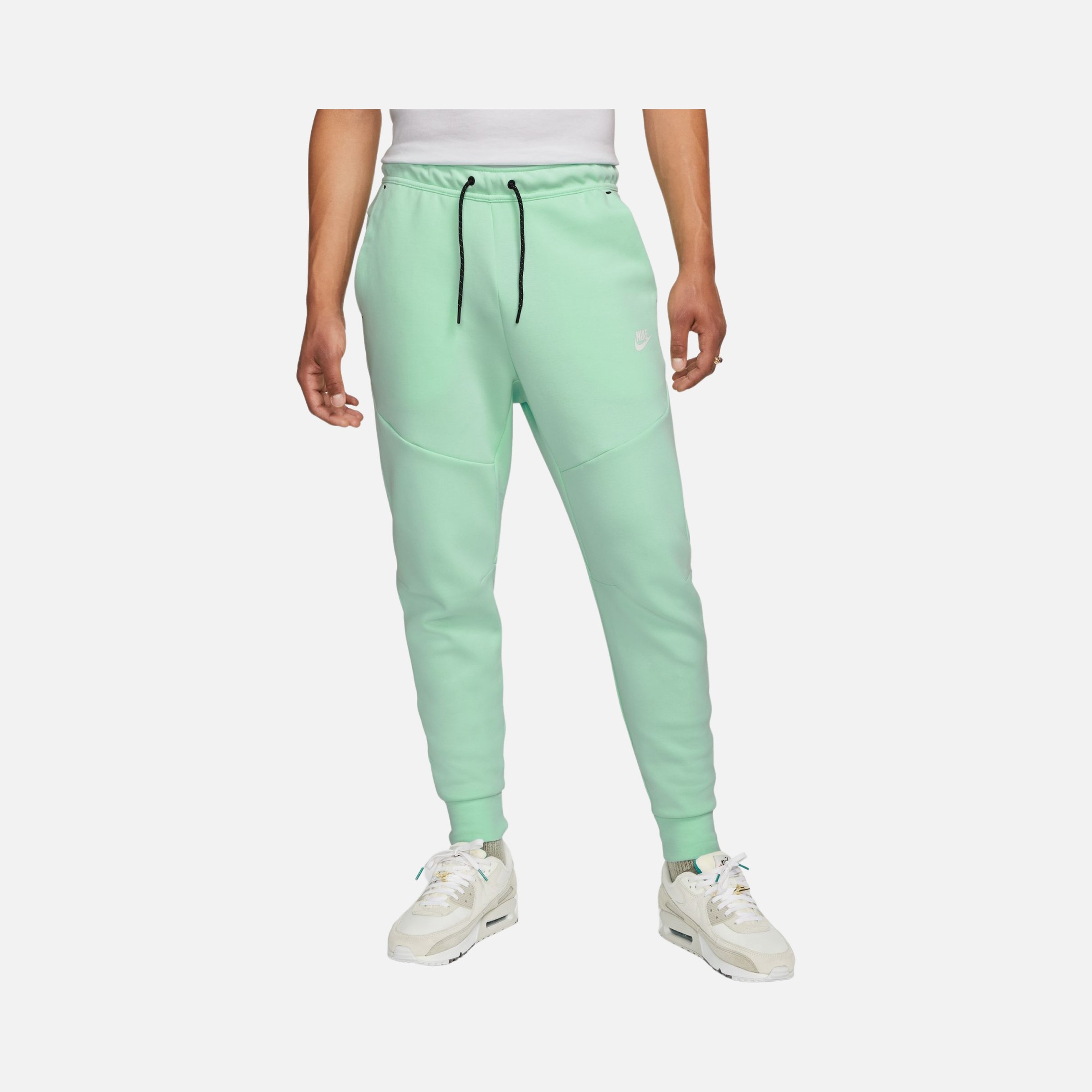 Nike Sportswear Tech Fleece Jogger Erkek Eşofman Altı