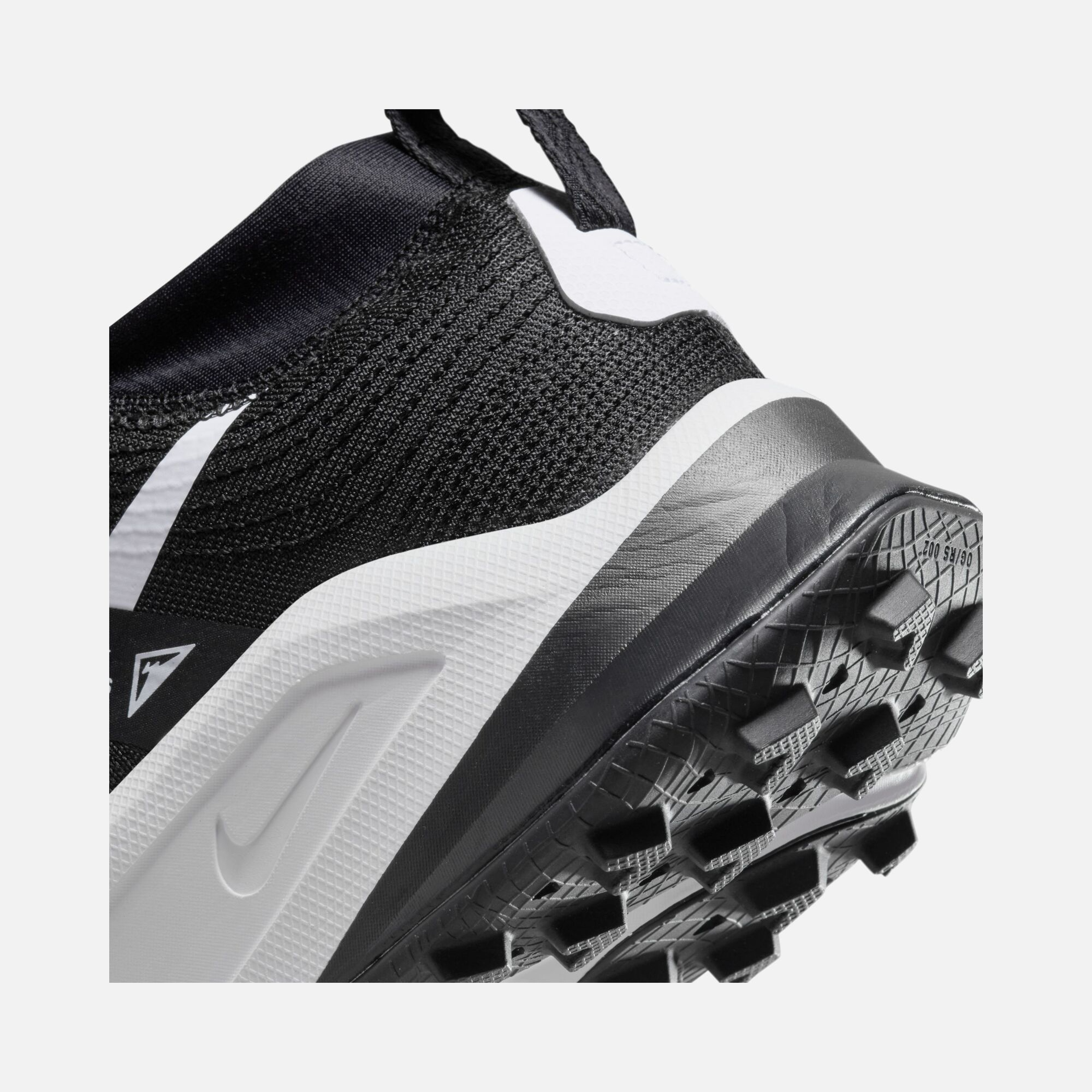 Nike ZoomX Zegama Trail-Running Kadın Spor Ayakkabı