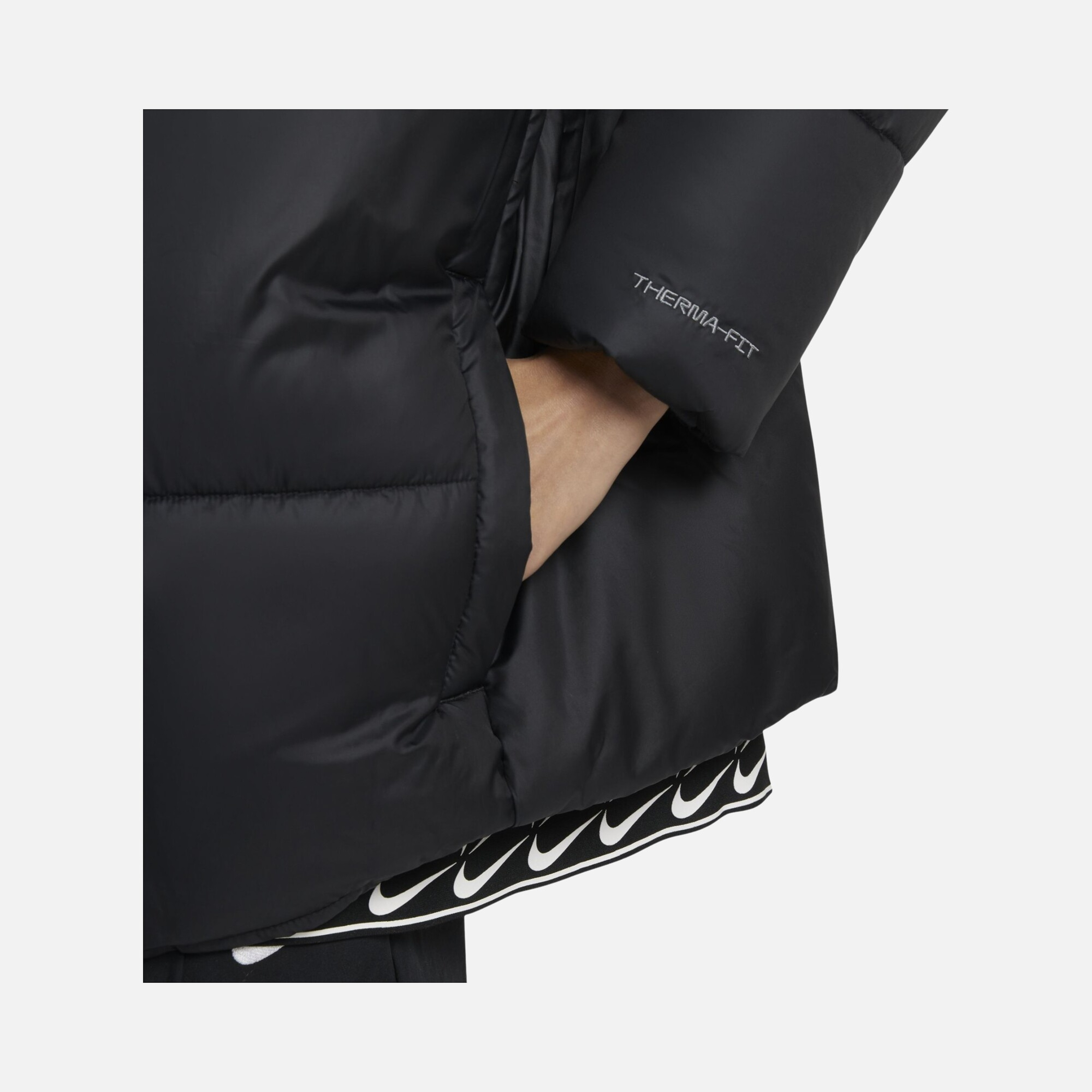 Nike Sportswear Therma-Fit Repel Classic Tape Full-Zip Hoodie Kadın Mont