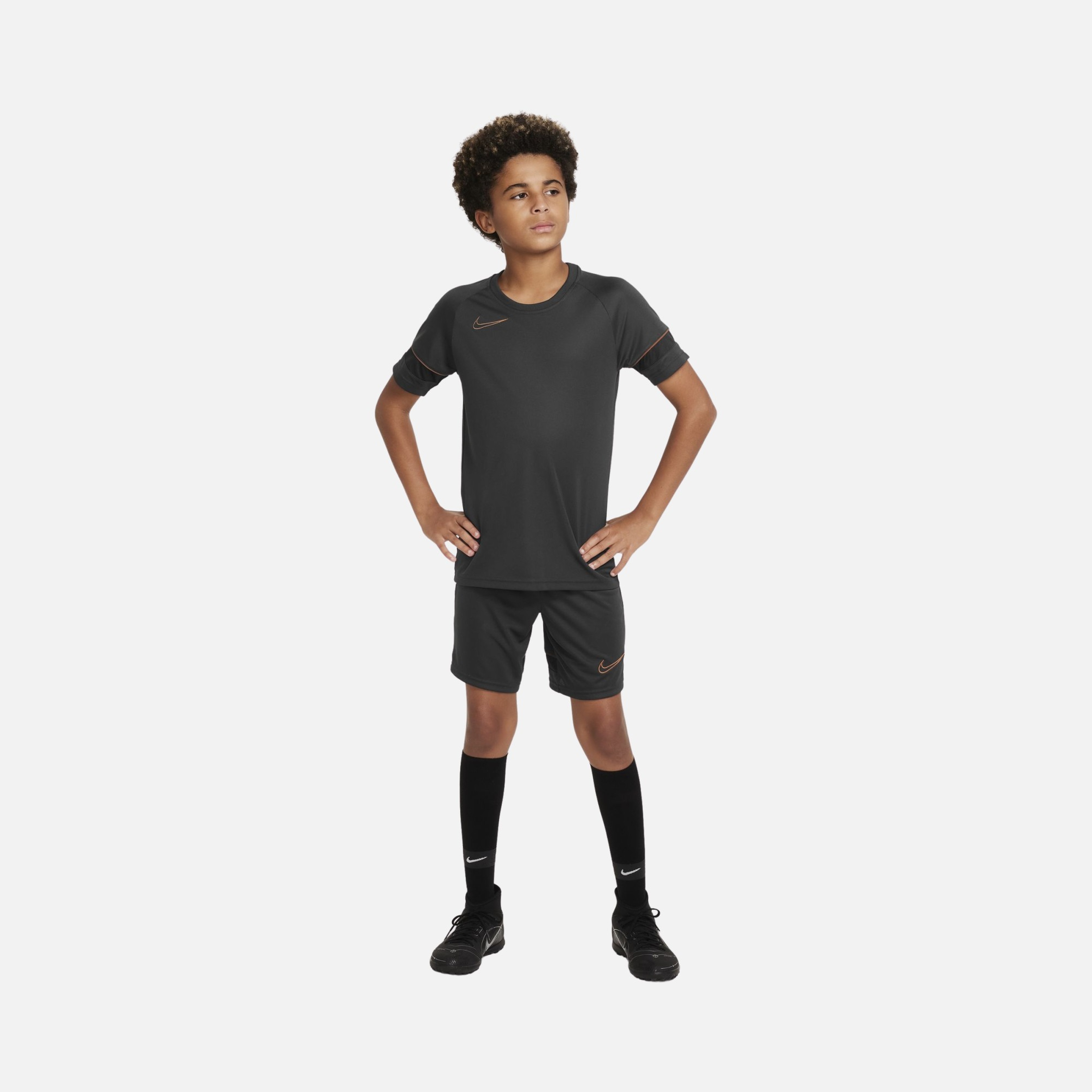 Nike Dri-Fit Academy Short-Sleeve Football Top (Boys') Çocuk Tişört