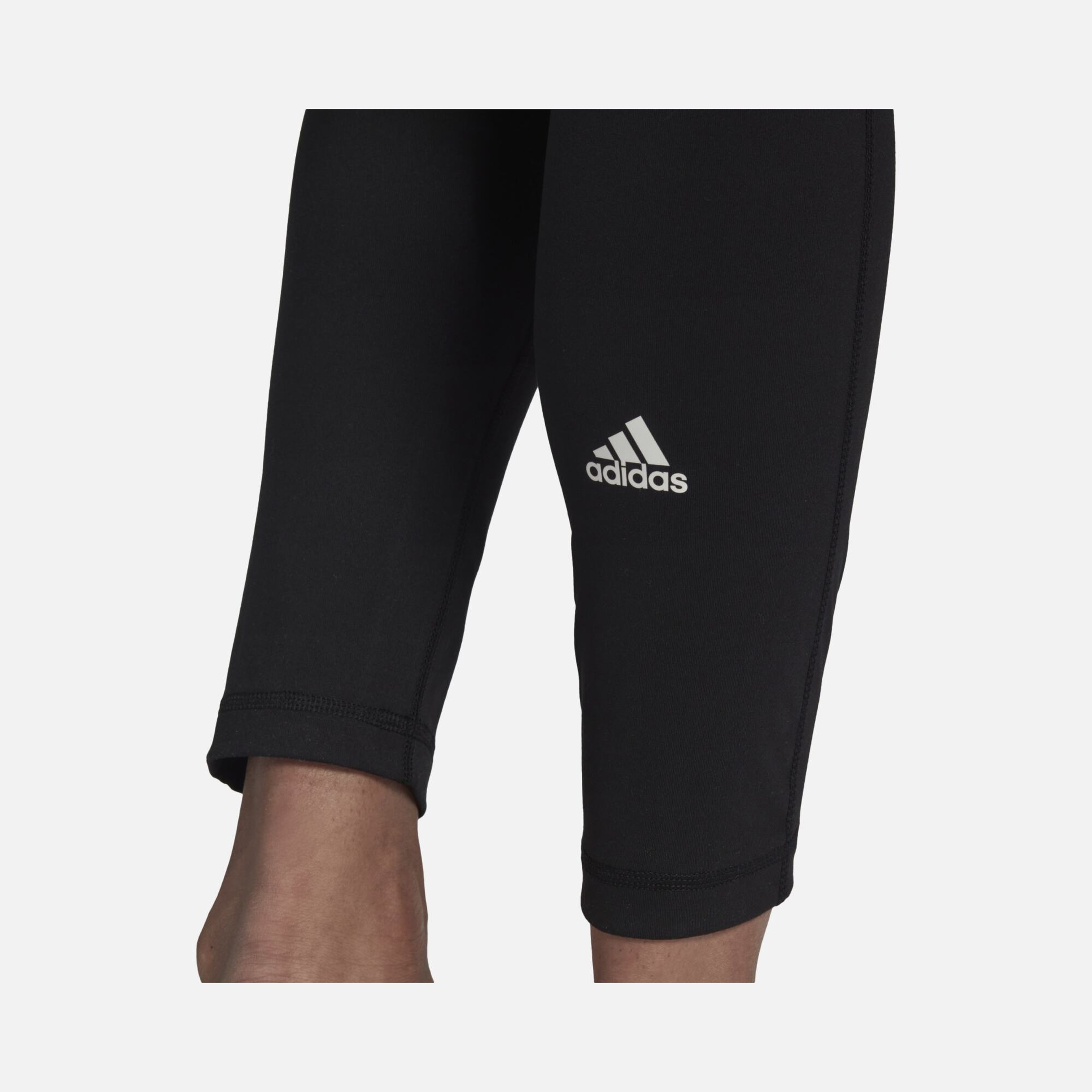 adidas Yoga Essentials High-Waisted Kadın Tayt