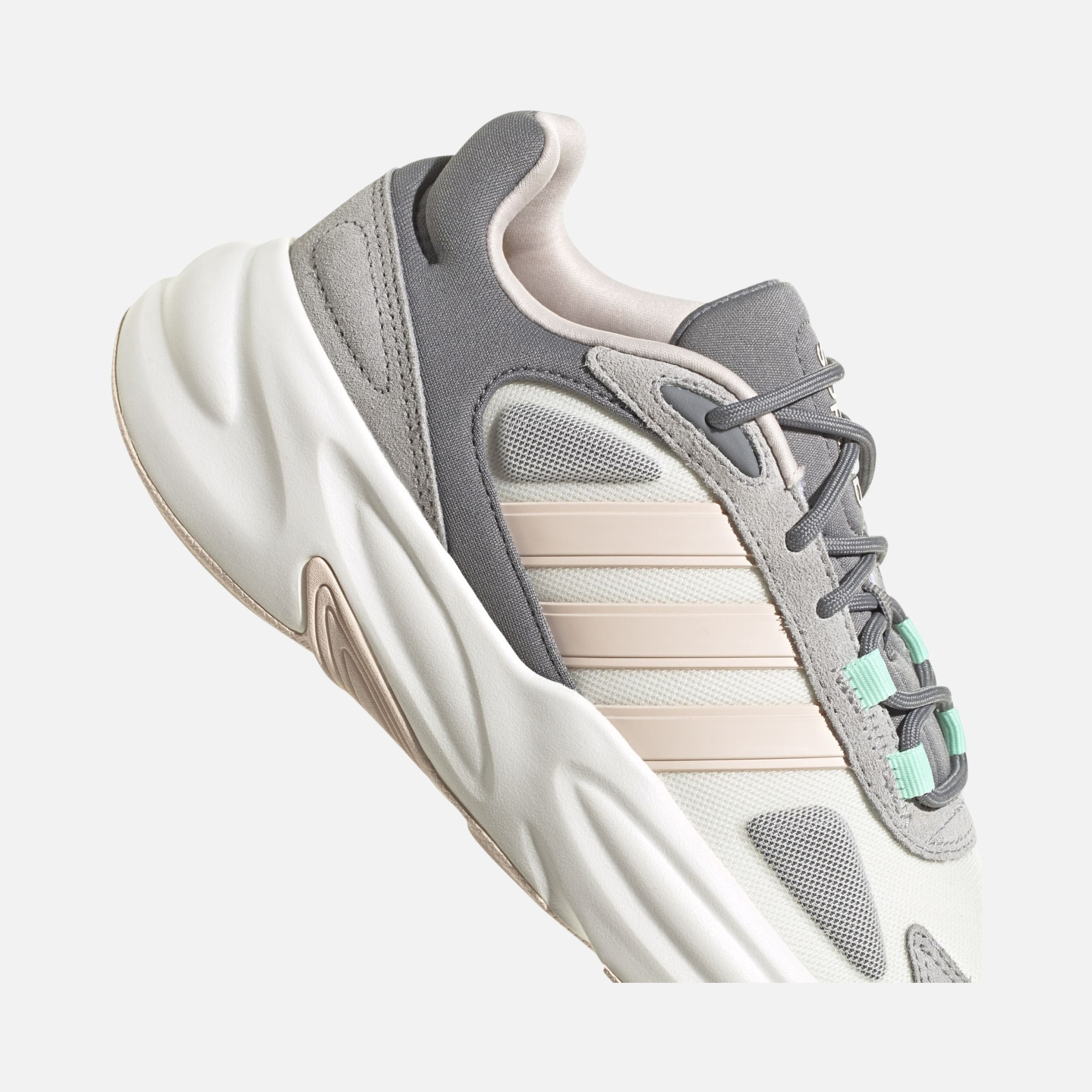 adidas Ozelle Cloudfoam Lifestyle Kadın Spor Ayakkabı
