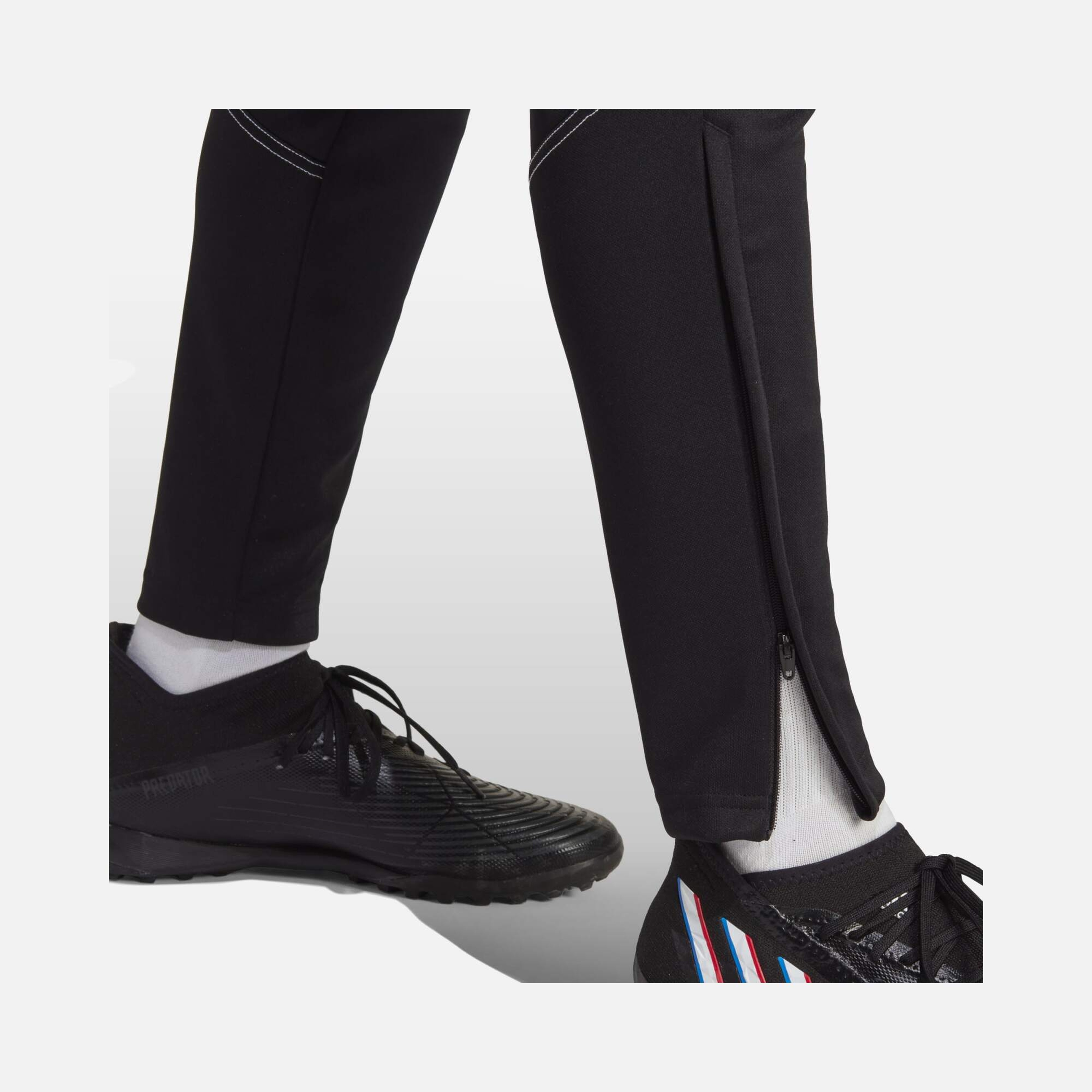 adidas Tiro 23 Club Training Zippered-Leg Kadın Eşofman Altı