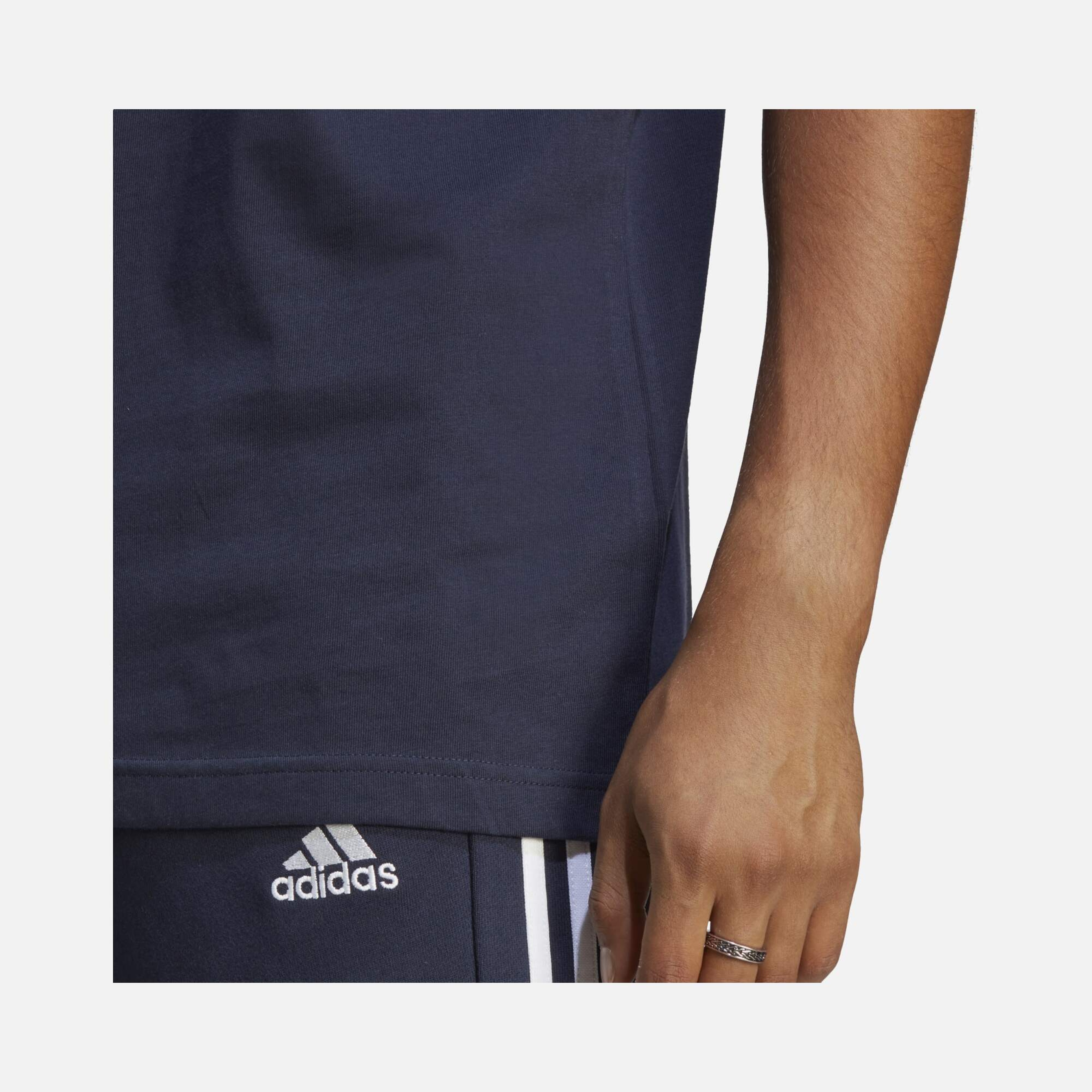 adidas Essentials Single Jersey 3-Stripes Short-Sleeve Erkek Tişört