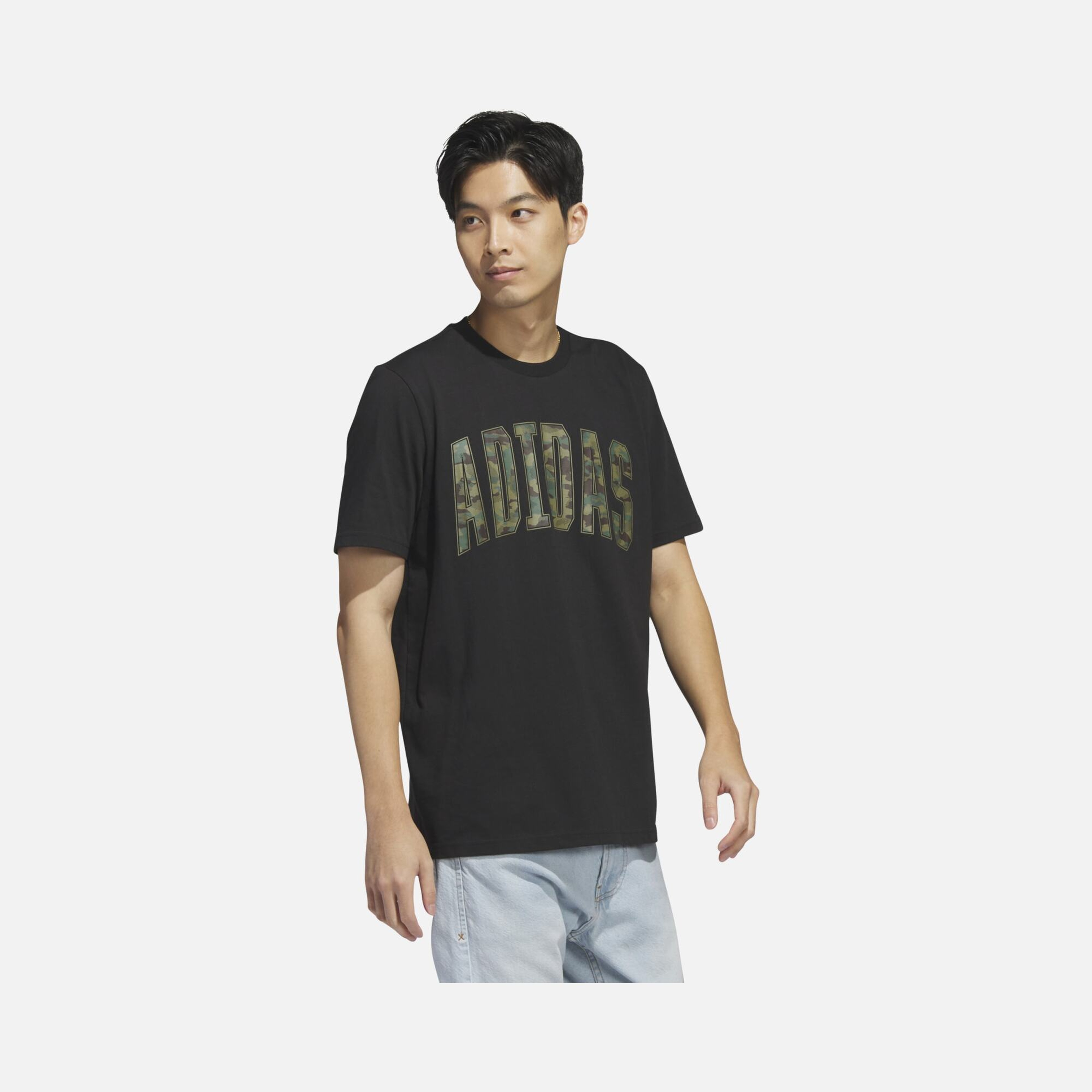 adidas Sportswear Camouflage Graphic T2 Short-Sleeve Erkek Tişört