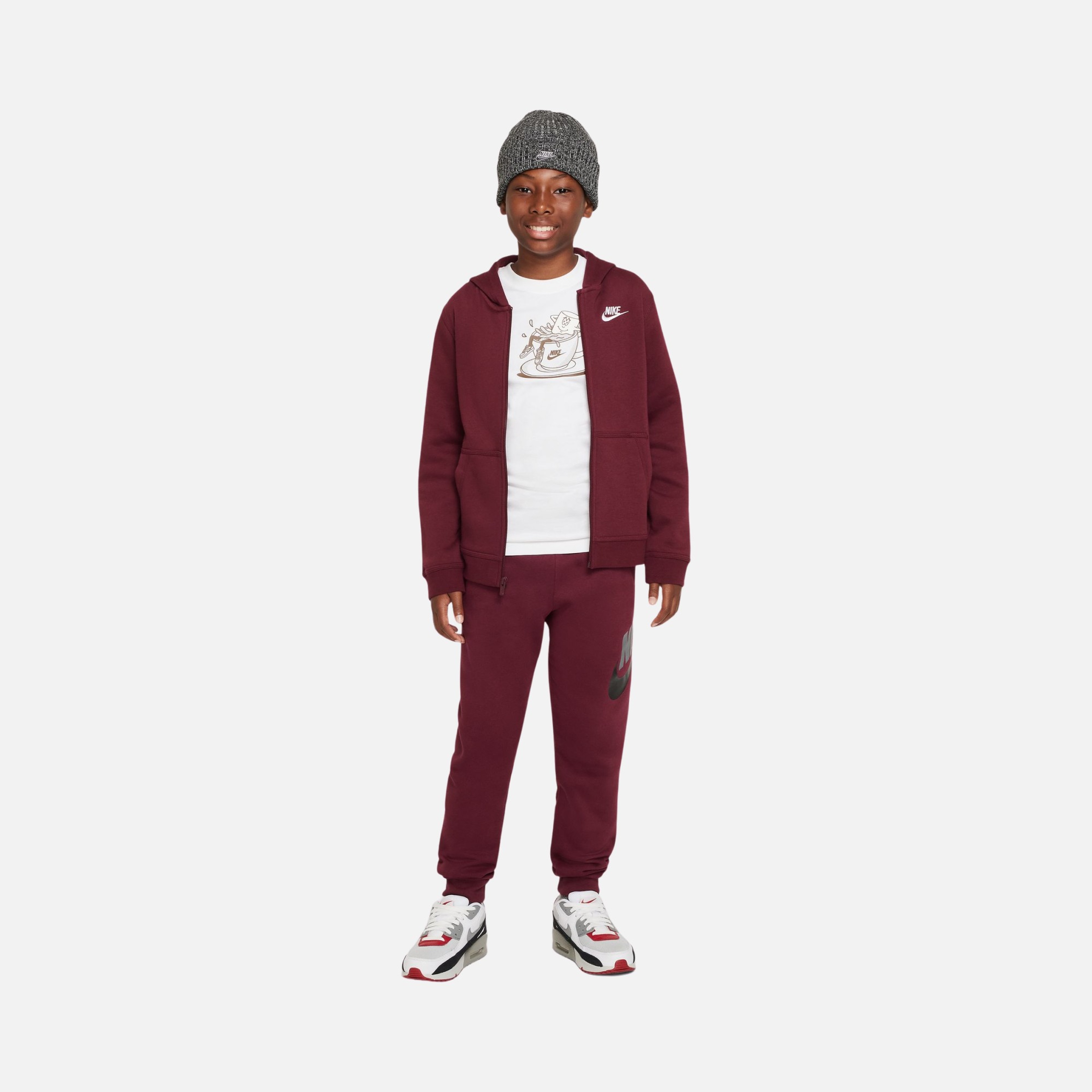 Nike Sportswear ''Sweet For The Sole'' Graphic Short-Sleeve (Boys') Çocuk Tişört