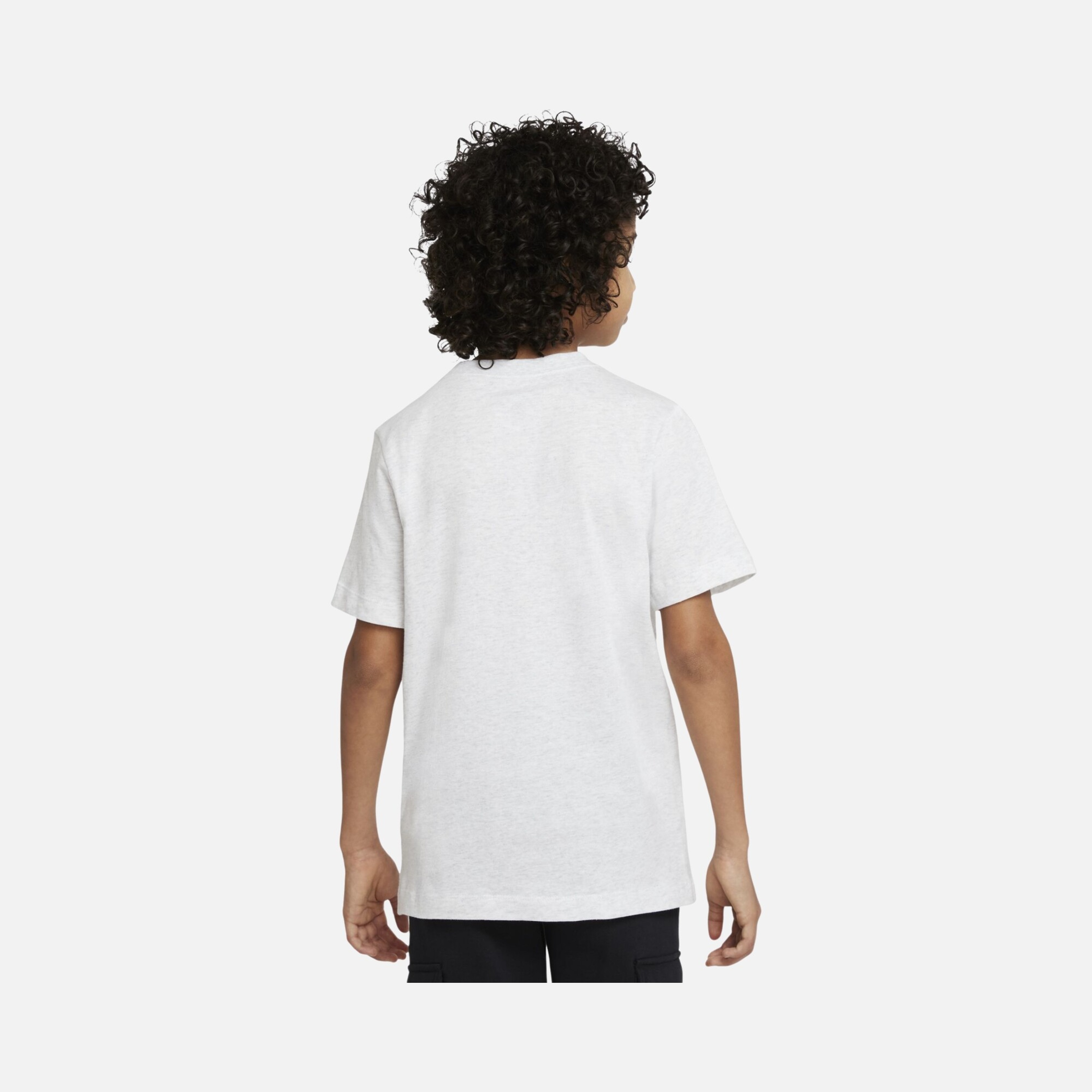 Nike Sportswear Essentials+ Core 1 Short-Sleeve (Boys') Çocuk Tişört