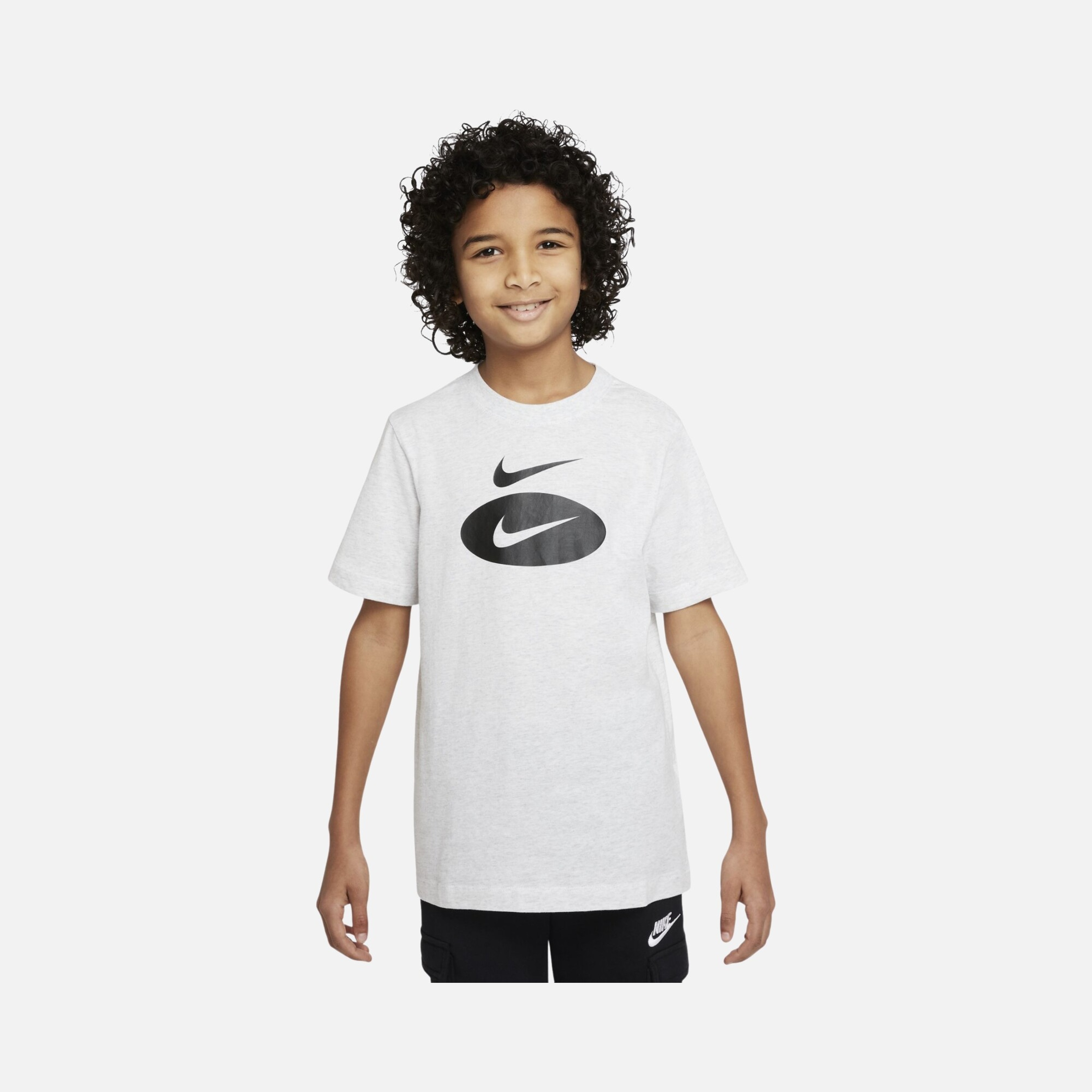 Nike Sportswear Essentials+ Core 1 Short-Sleeve (Boys') Çocuk Tişört