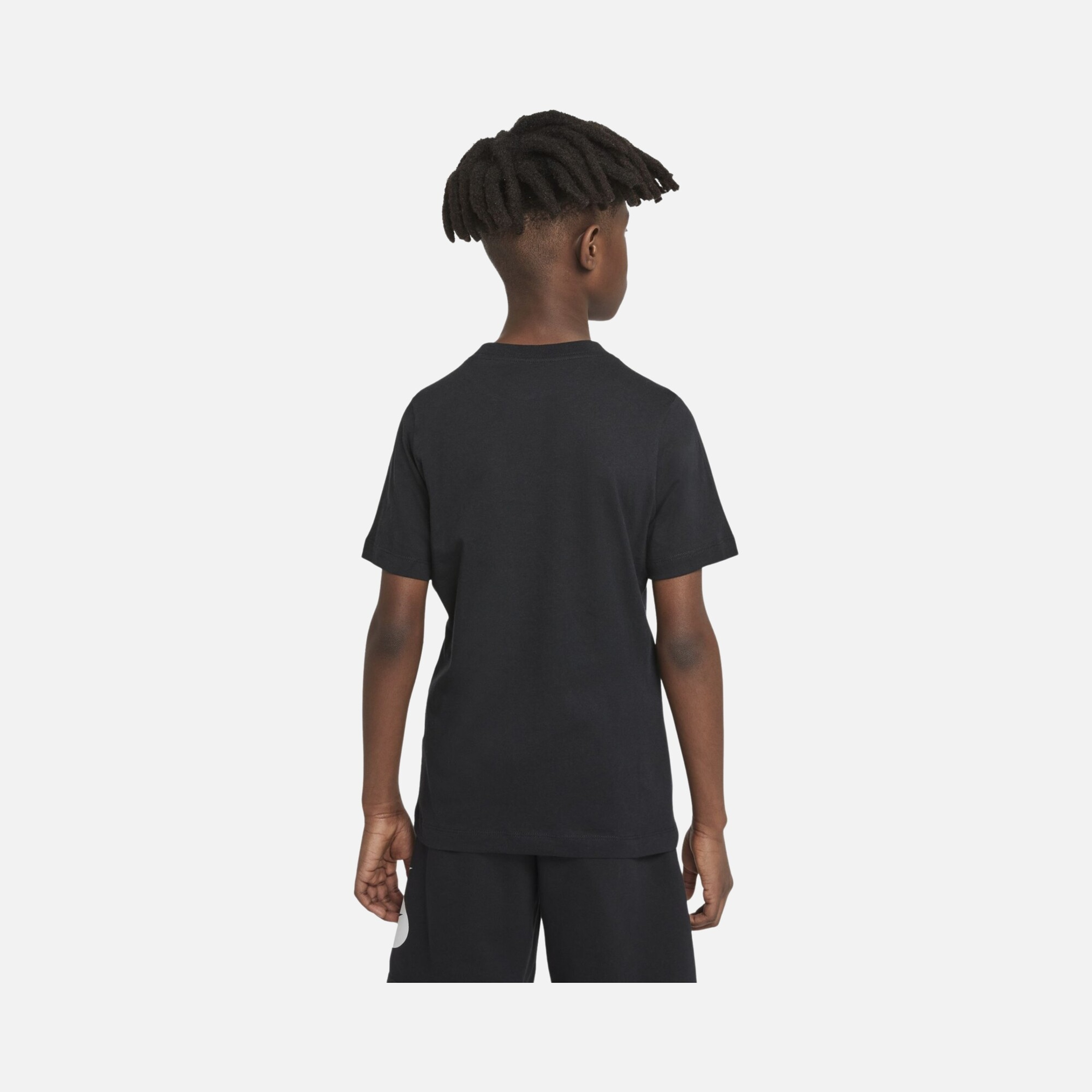 Nike Sportswear Essentials+ Core 1 Short-Sleeve (Boys') Çocuk Tişört