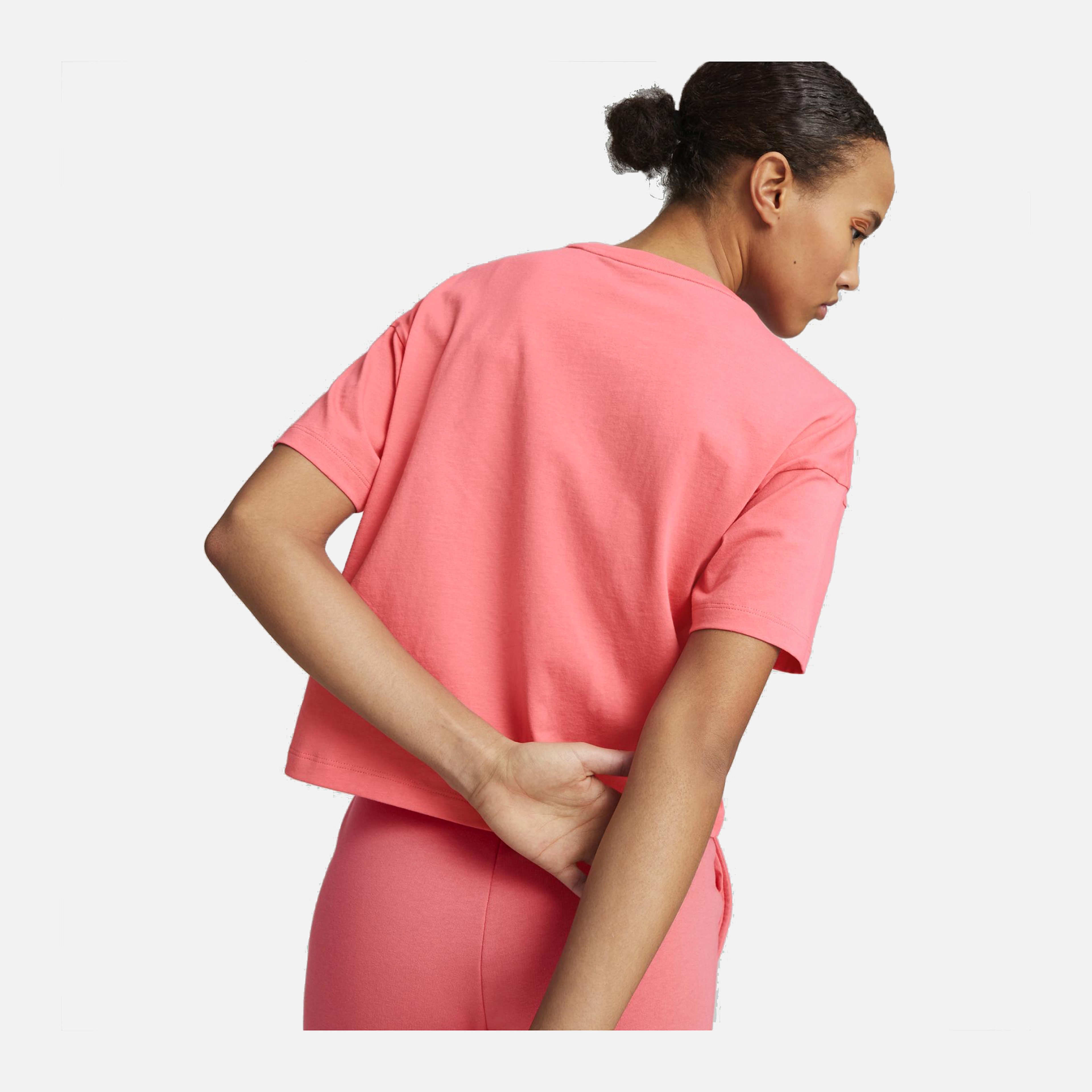 Puma Sportswear Essentials Logo Cropped Short-Sleeve Kadın Tişört