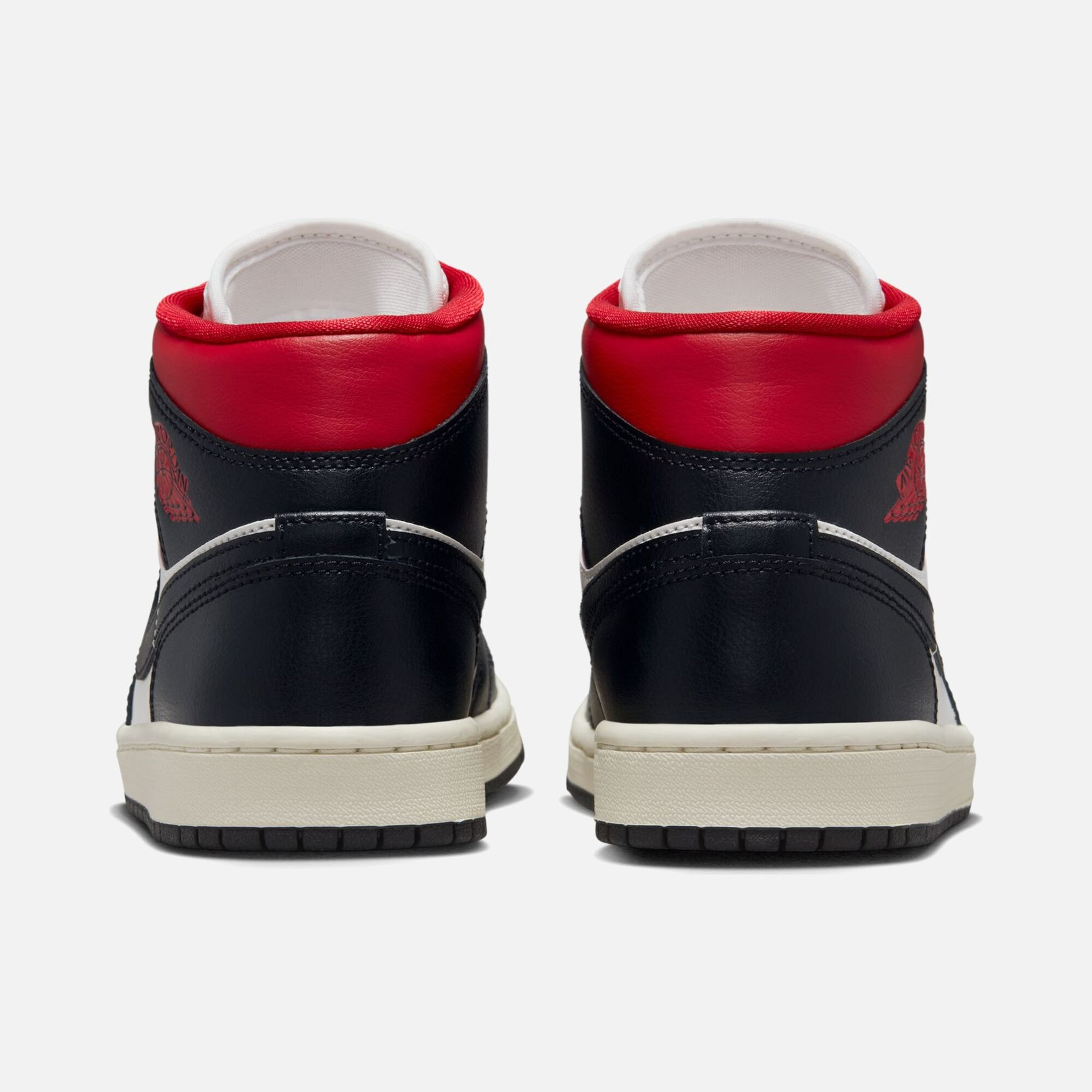 Nike Air Jordan 1 Mid Kadın Spor Ayakkabı