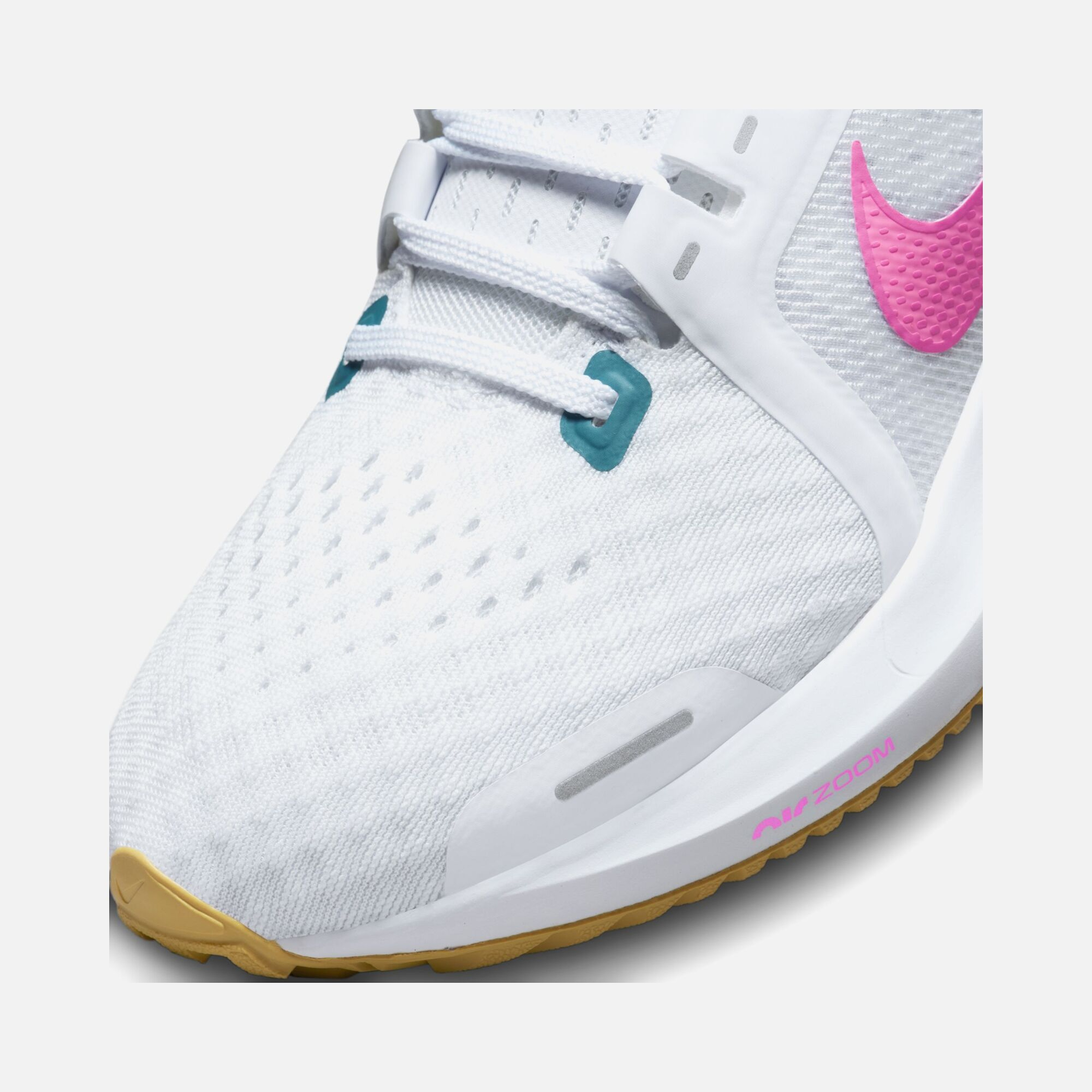 Nike Air Zoom Vomero 16 Road Running Kadın Spor Ayakkabı