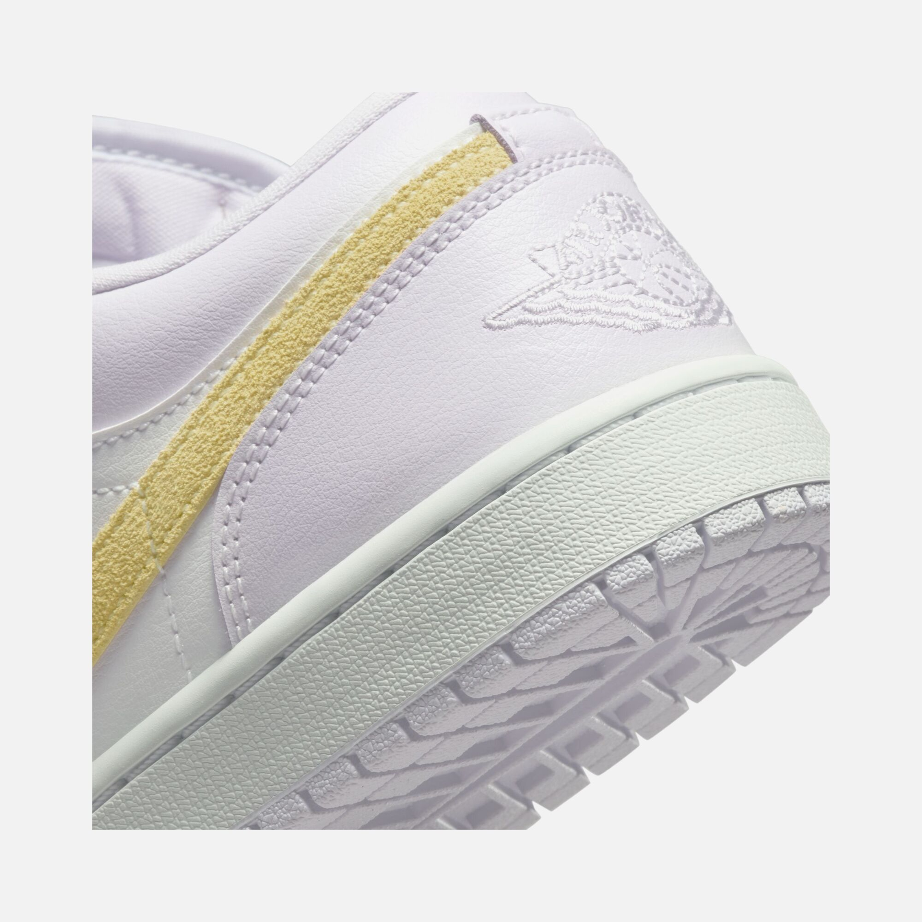 Nike Air Jordan 1 Low Kadın Spor Ayakkabı