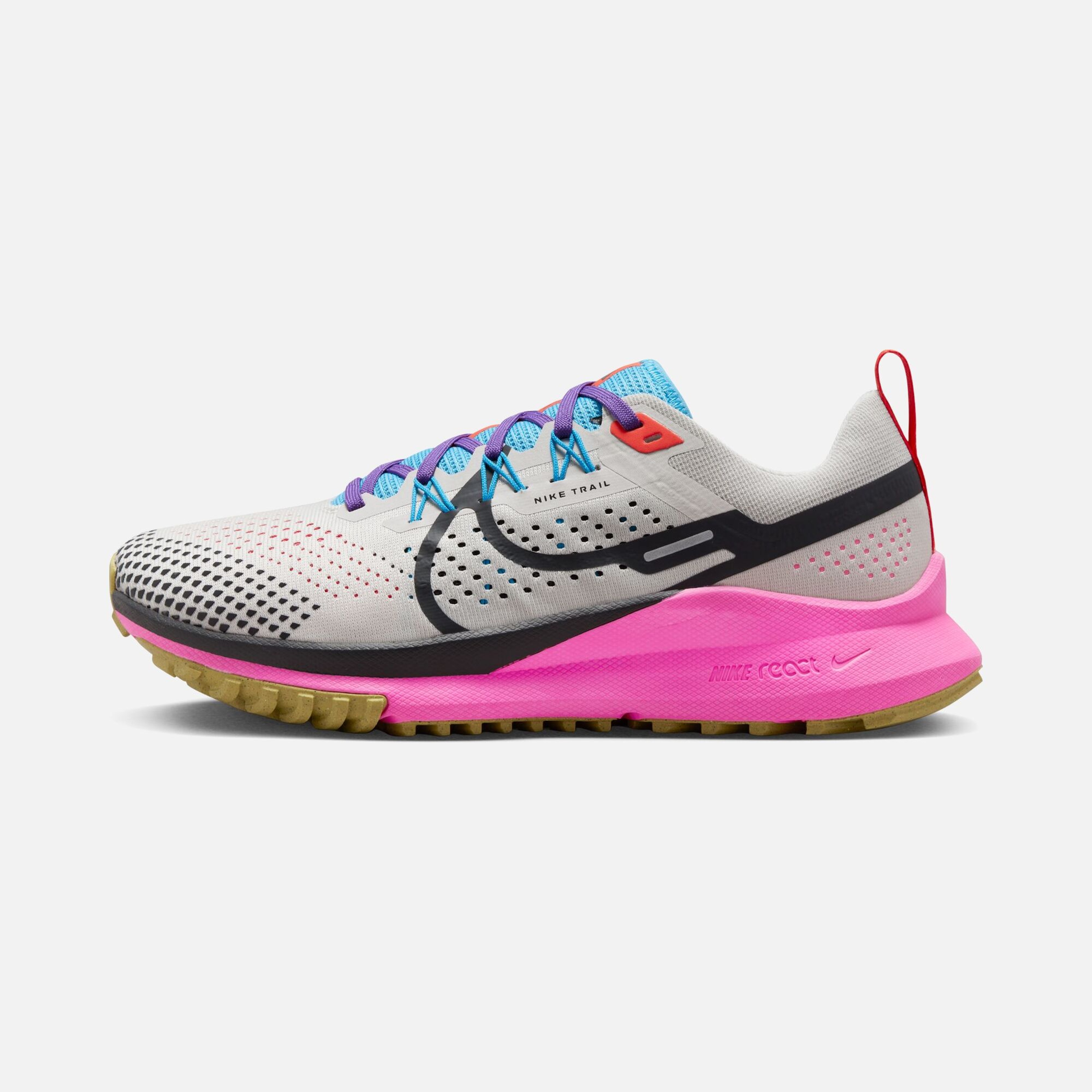 Nike Pegasus Trail 4 Running Kadın Spor Ayakkabı