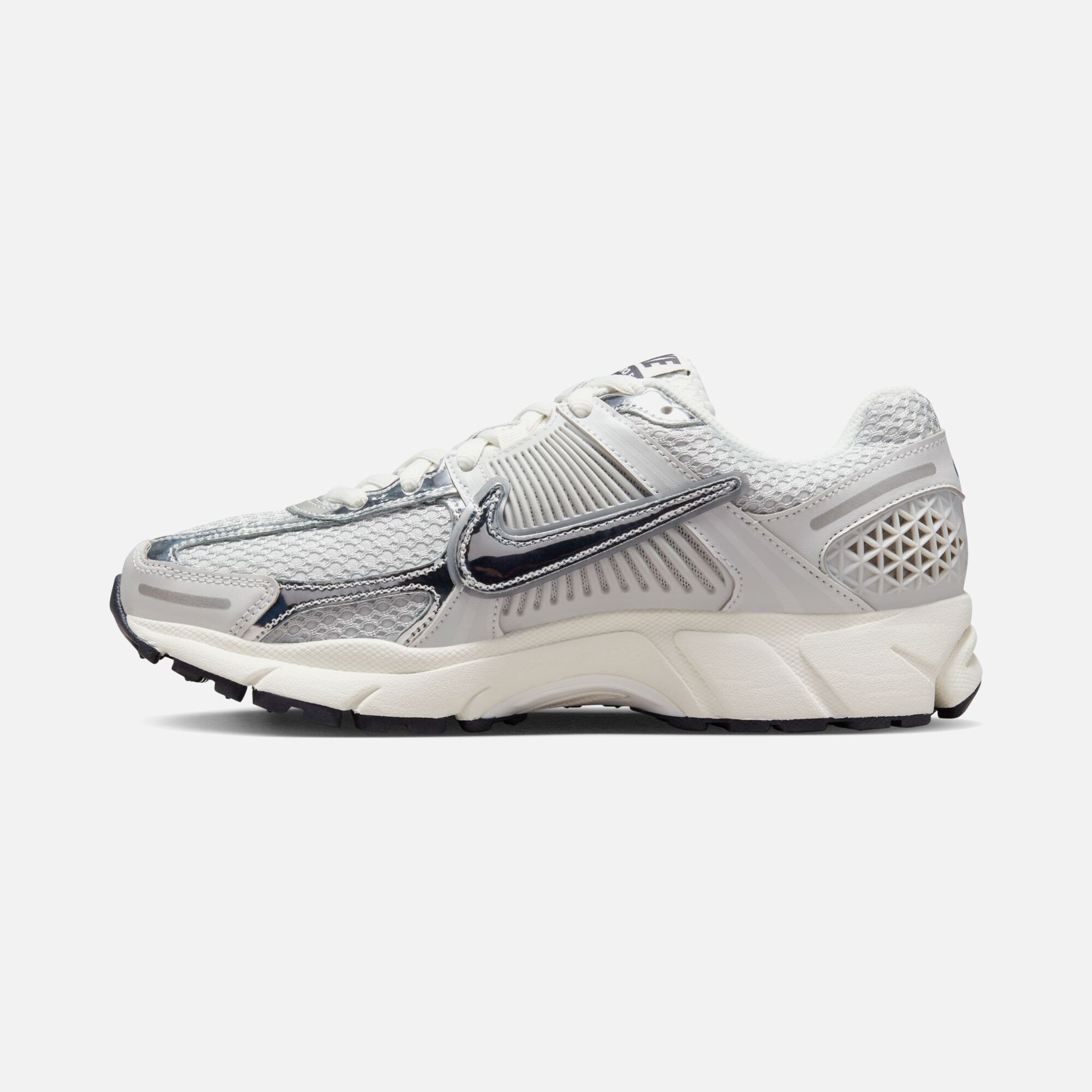 Nike Zoom Vomero 5 Kadın Spor Ayakkabı