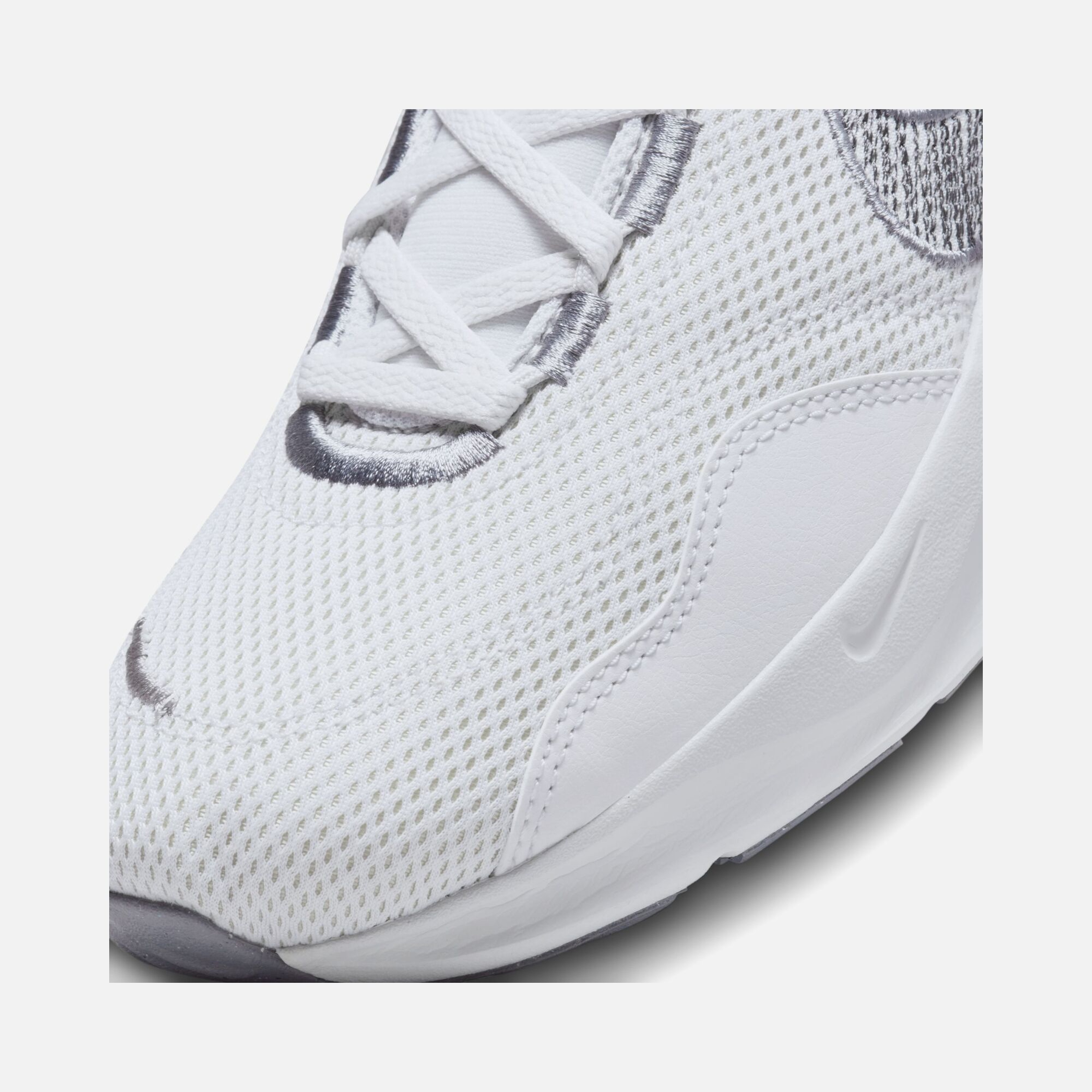 Nike Legend Essential 3 Next Nature Training Erkek Spor Ayakkabı