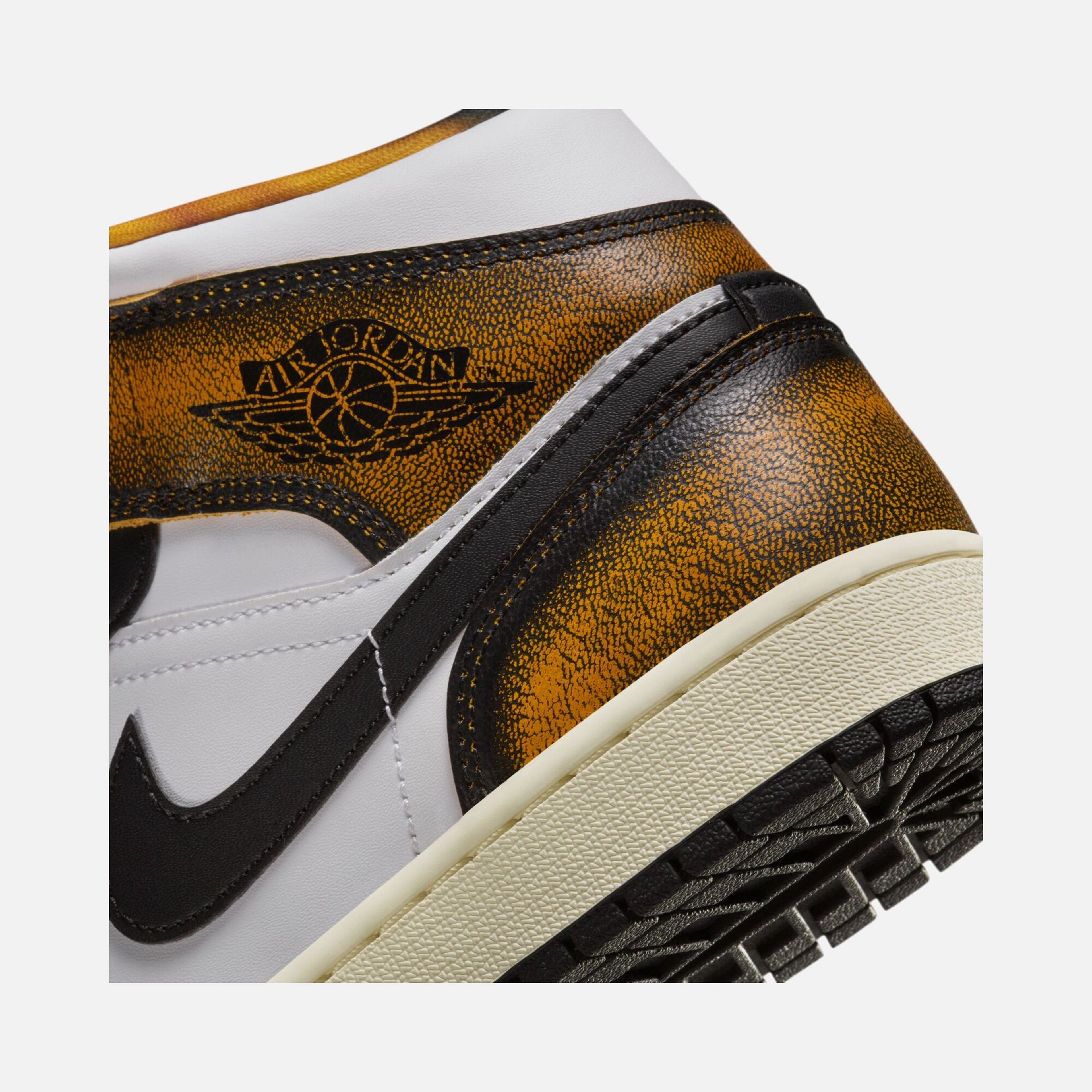 Nike Air Jordan 1 Mid SE SP24 Erkek Spor Ayakkabı