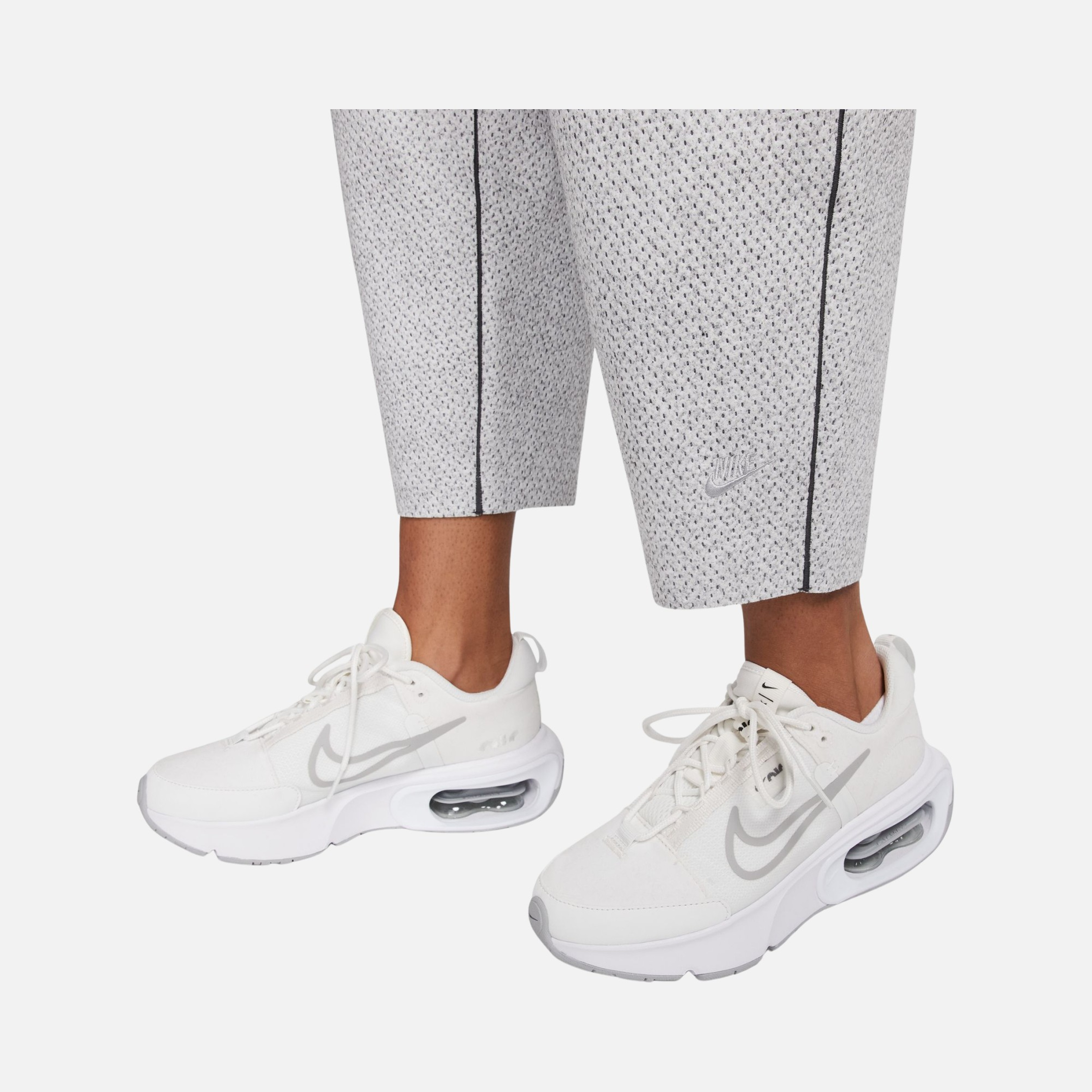 Nike Sportswear Therma-Fit ADV High-Rise Kadın Eşofman Altı