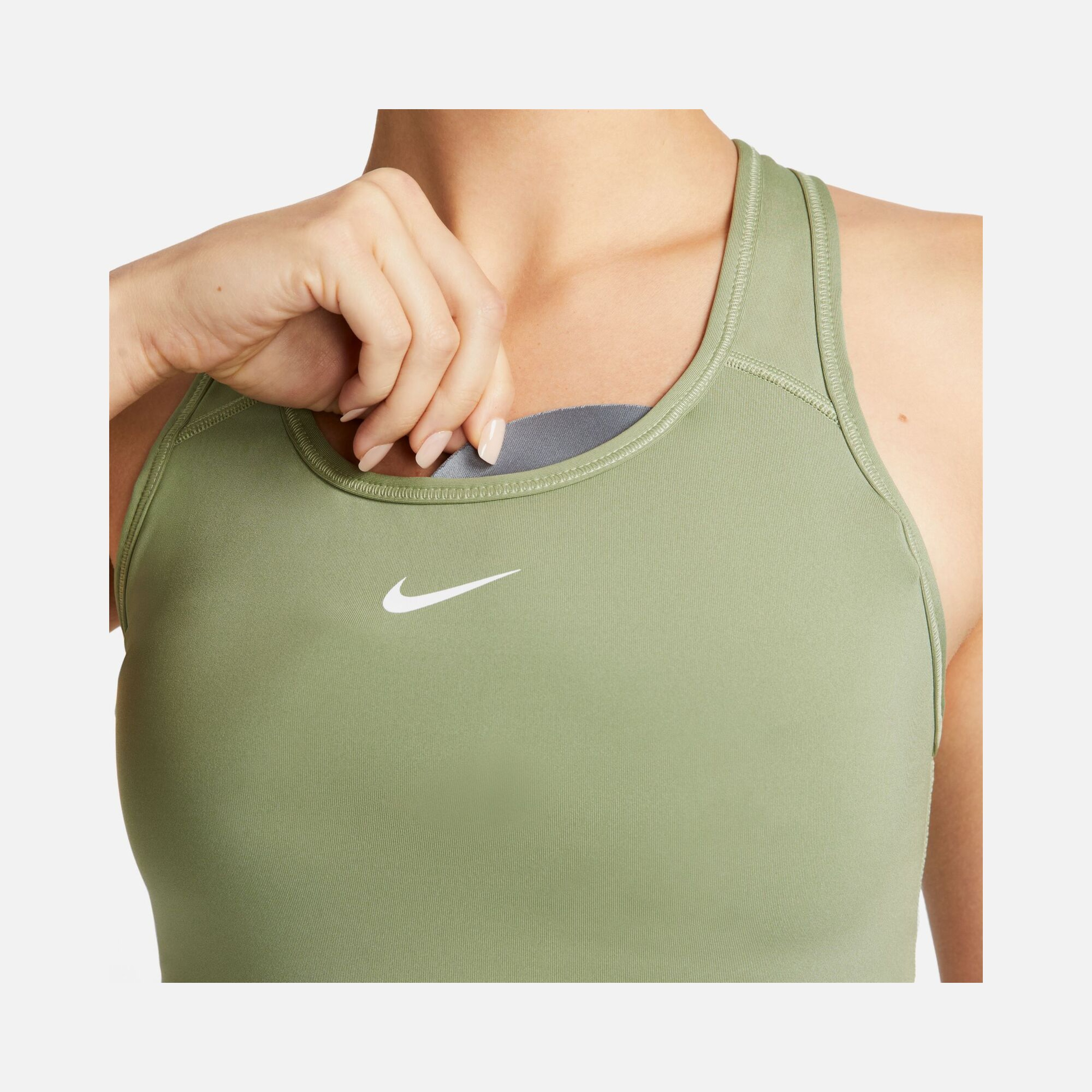 Nike Swoosh Medium Support 1-Piece Pad Sports Kadın Bra