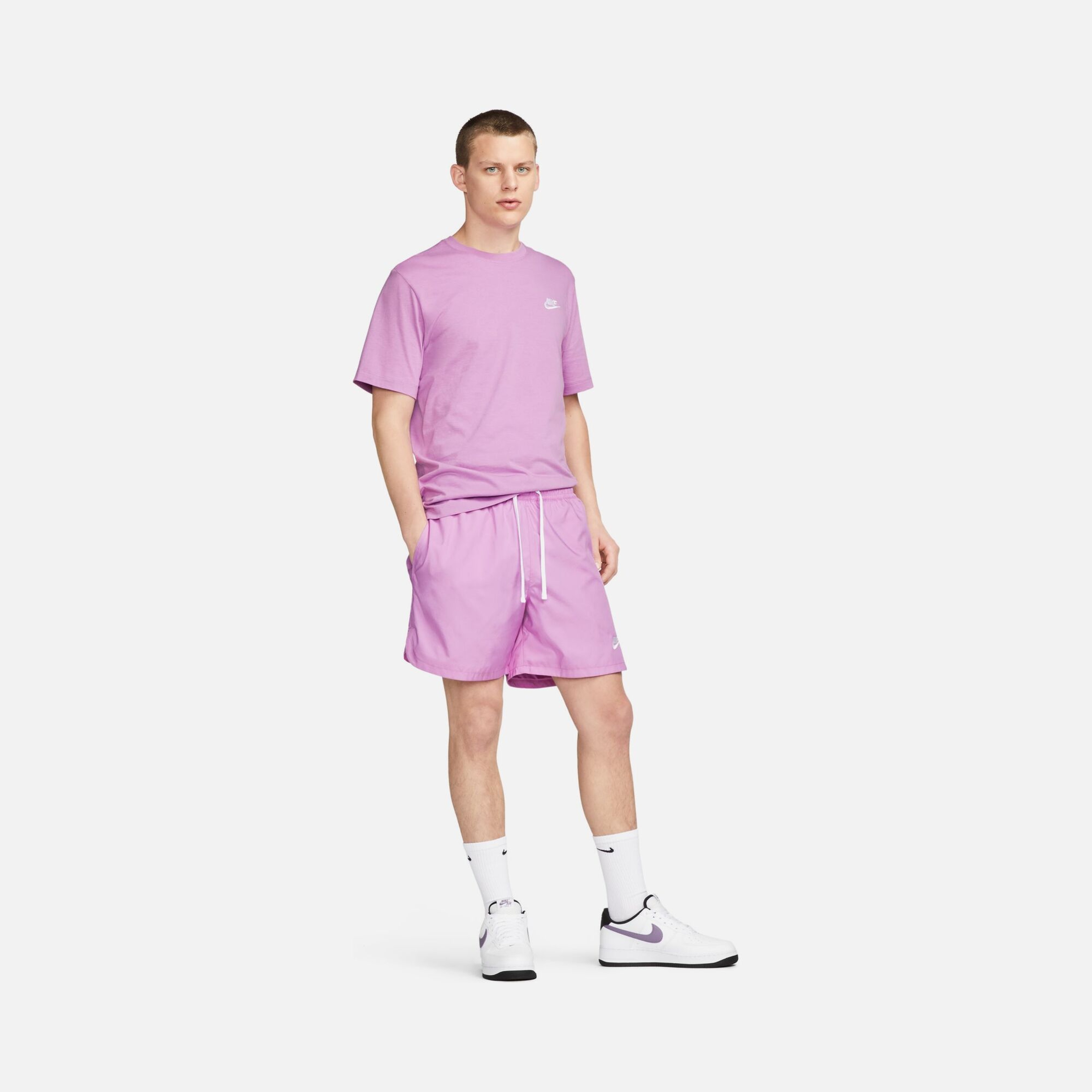 Nike Sportswear Club Short-Sleeve Erkek Tişört