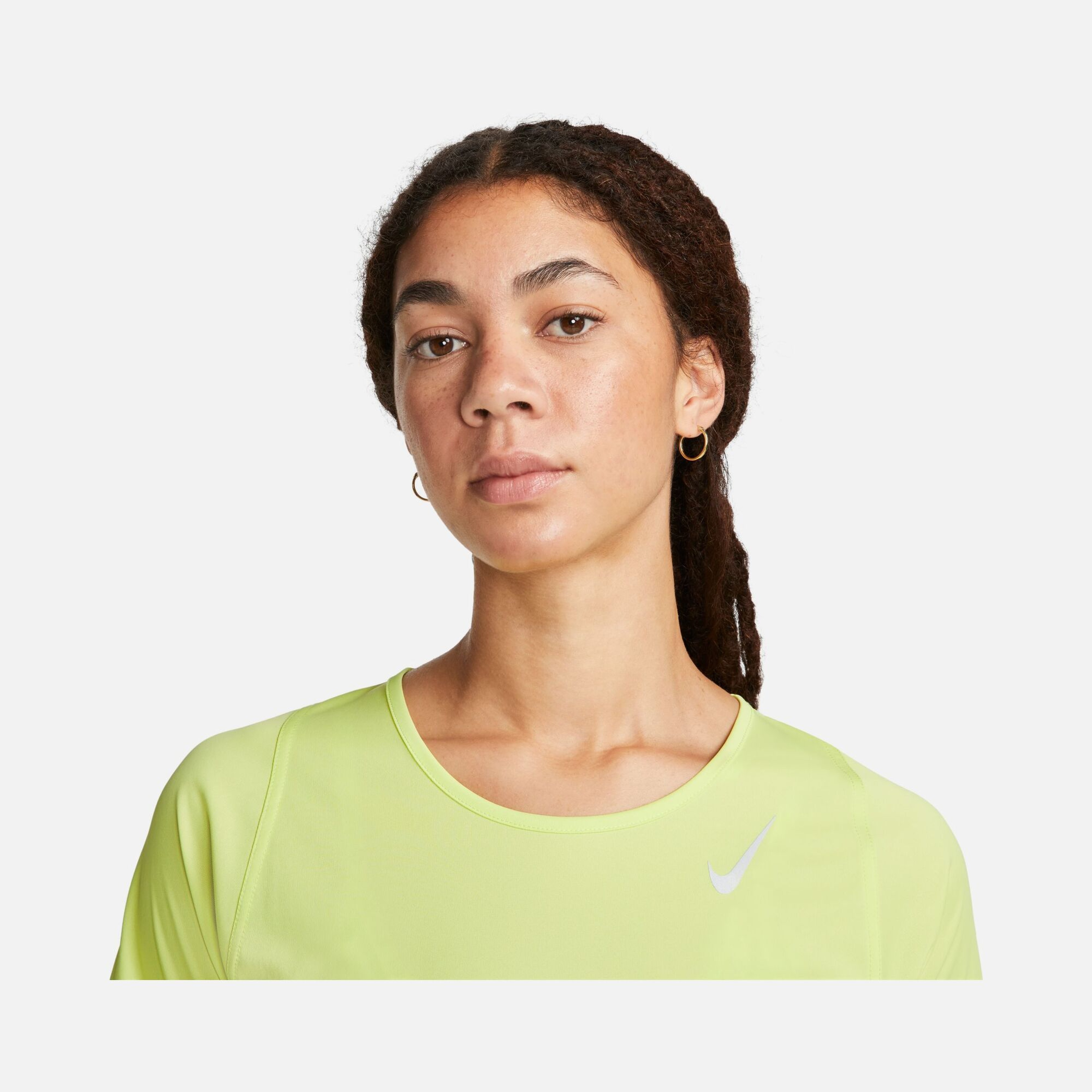 Nike Dri-Fit Race Running Short-Sleeve Kadın Tişört