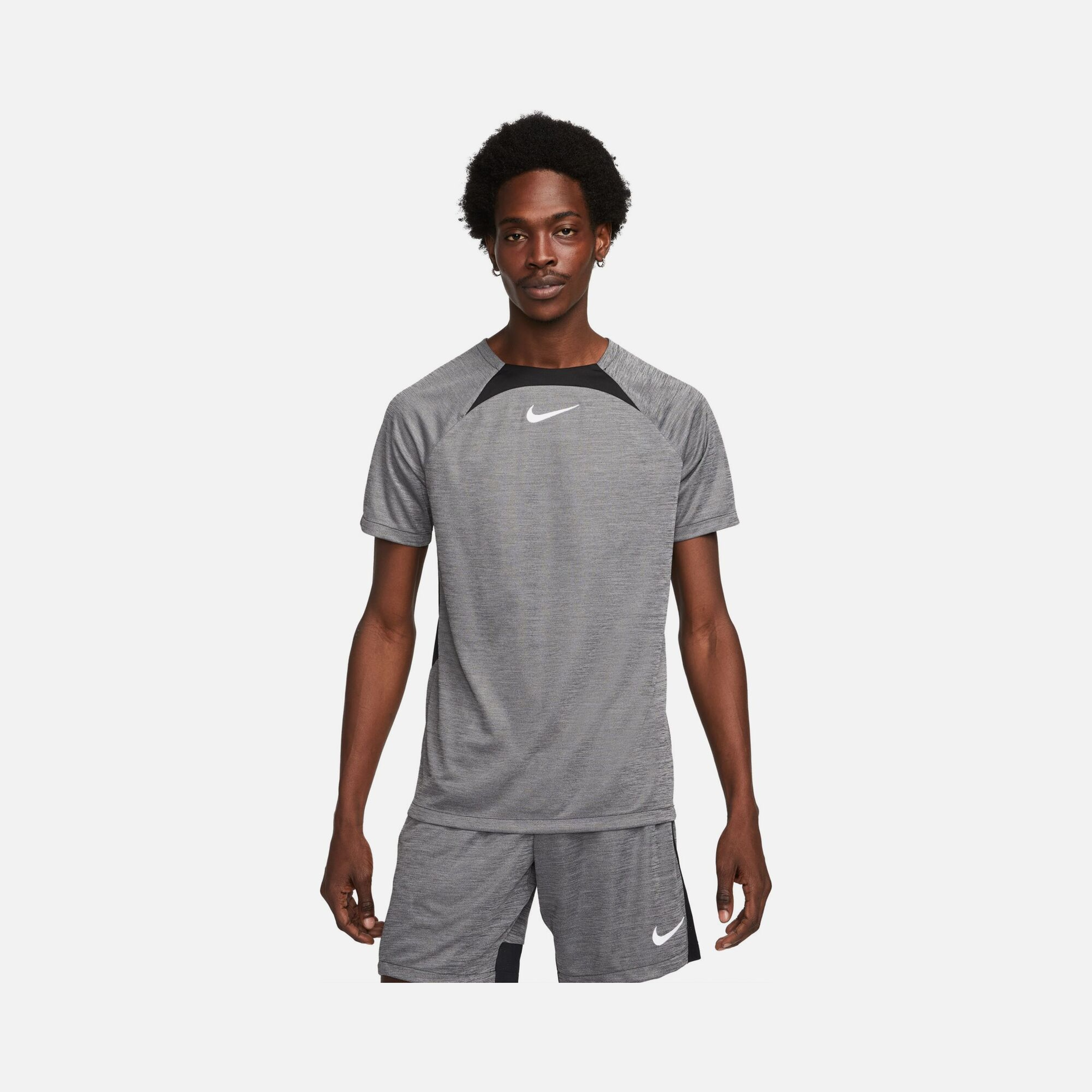 Nike Dri-Fit Academy Football SS23 Short-Sleeve Erkek Tişört