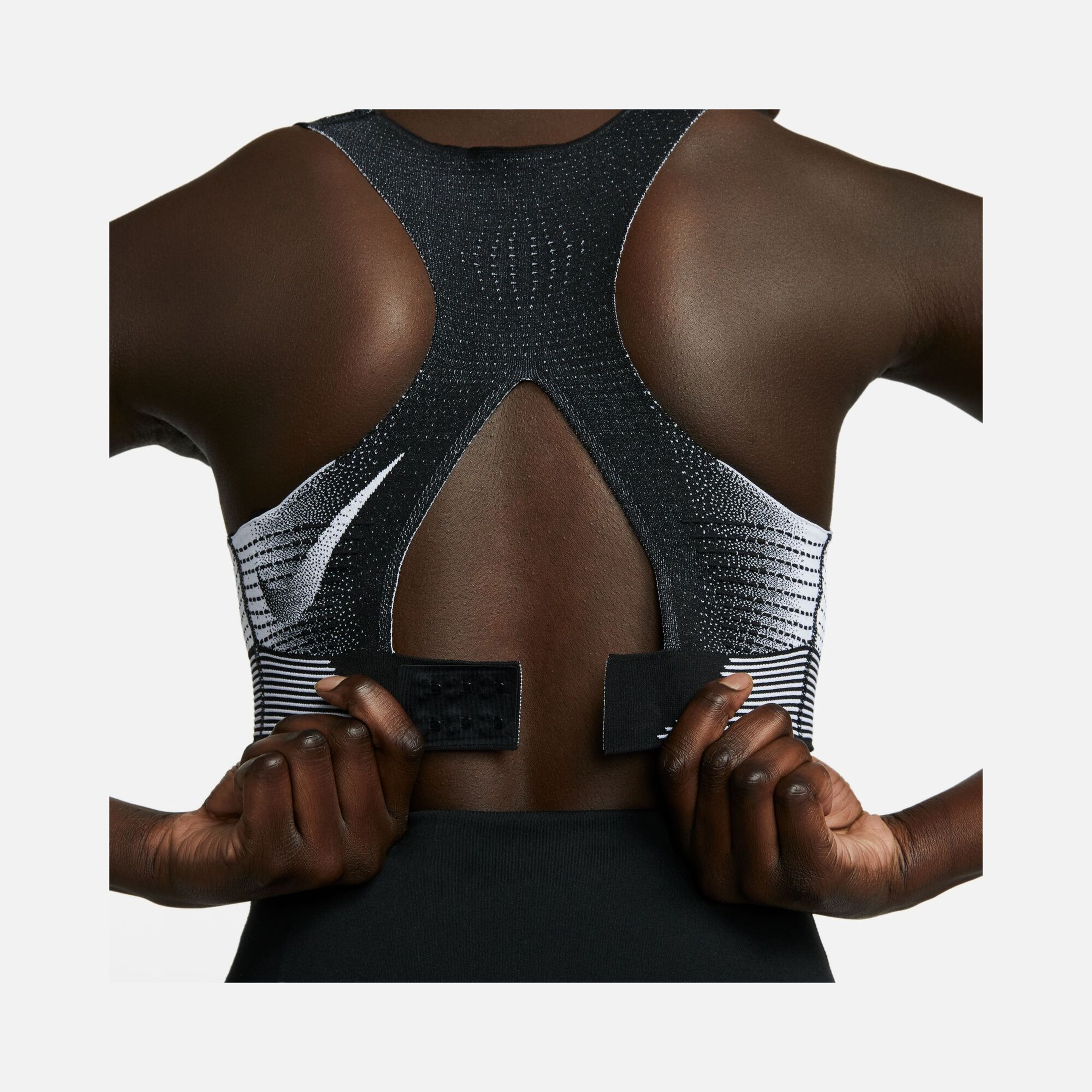 Nike Swoosh Flyknit High-Support Non-Padded Training Kadın Bra