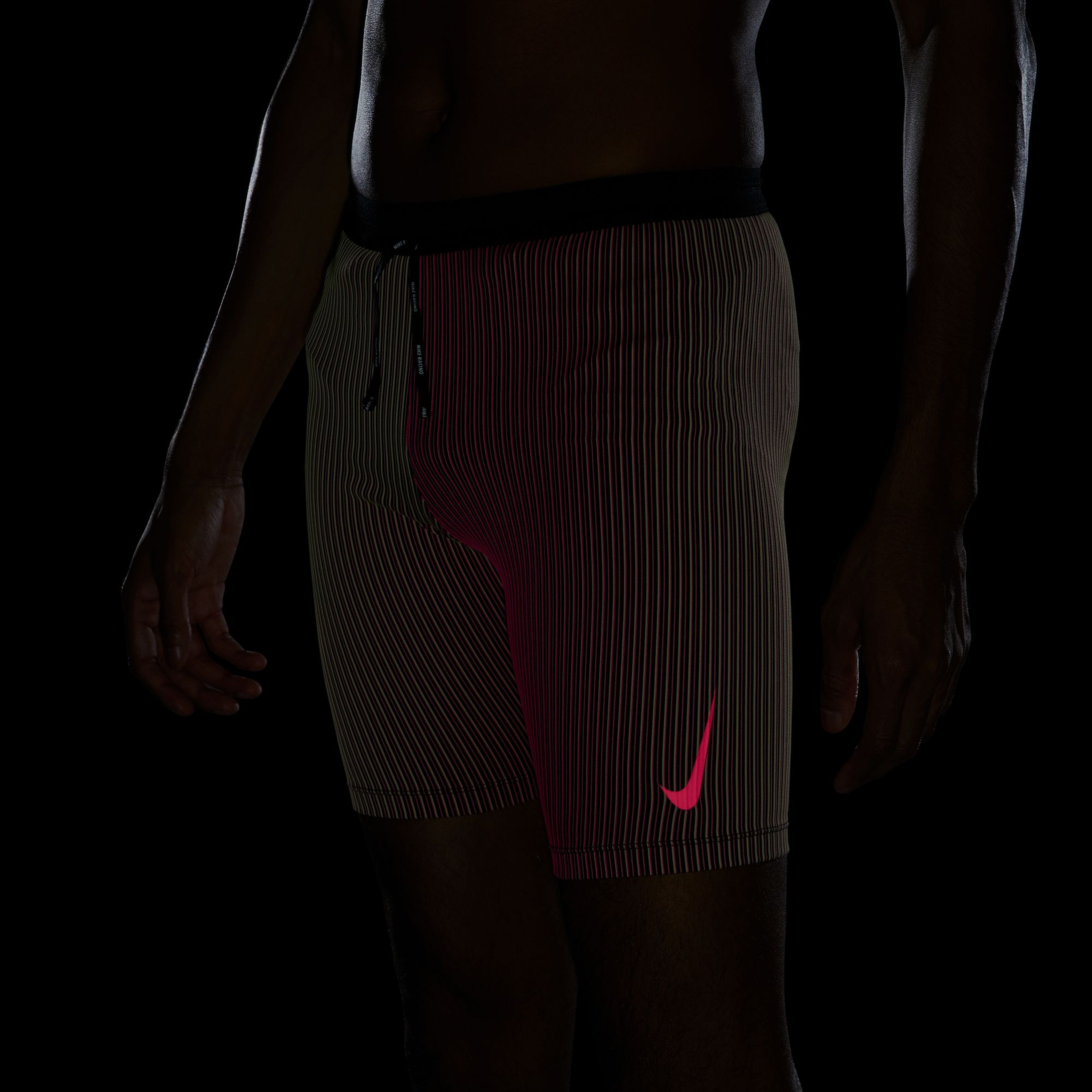 Nike Dri-Fit ADV AeroSwift 1/2-Length Running Racing Erkek Tayt