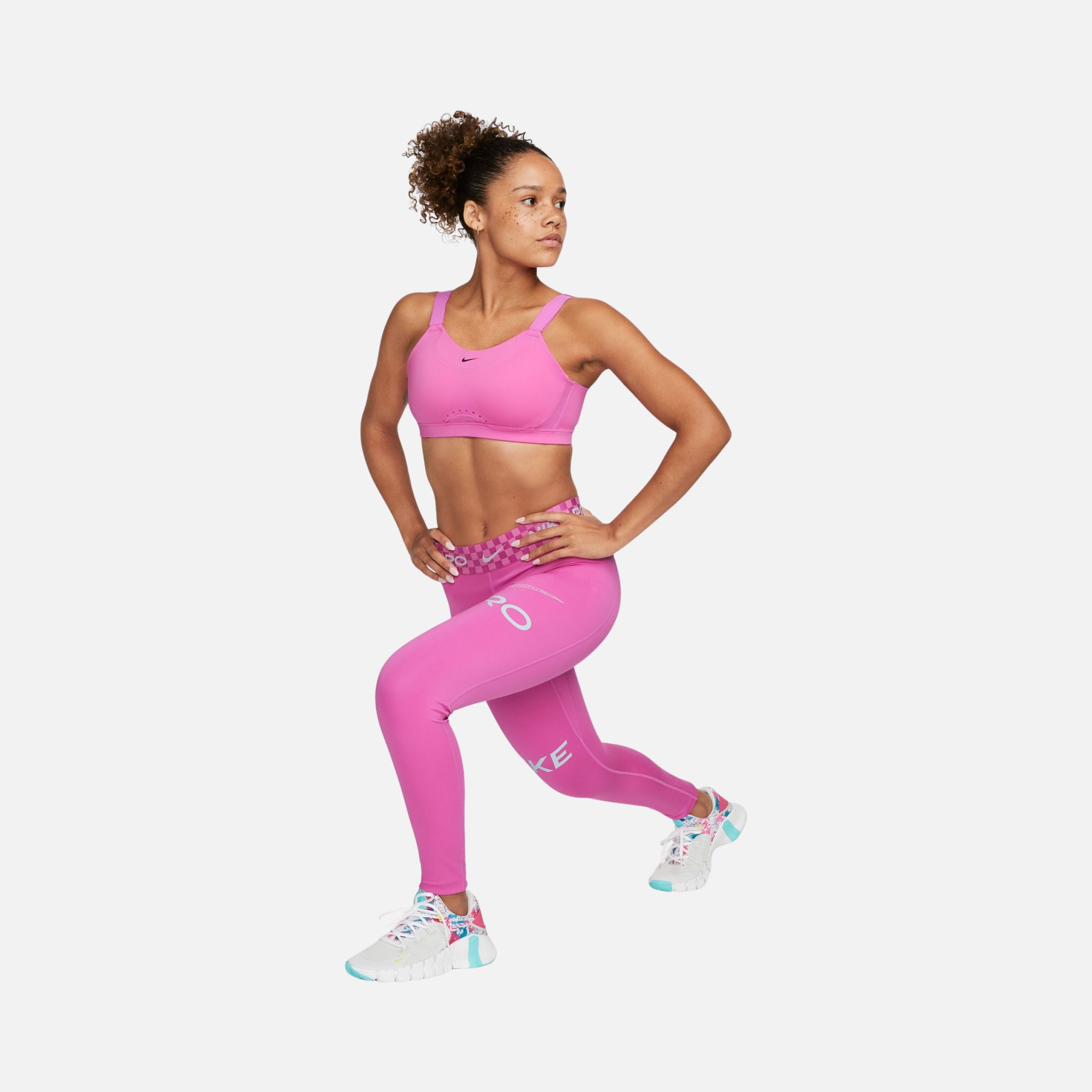 Nike Dri-Fit Alpha High-Support Padded Adjustable Training Kadın Bra