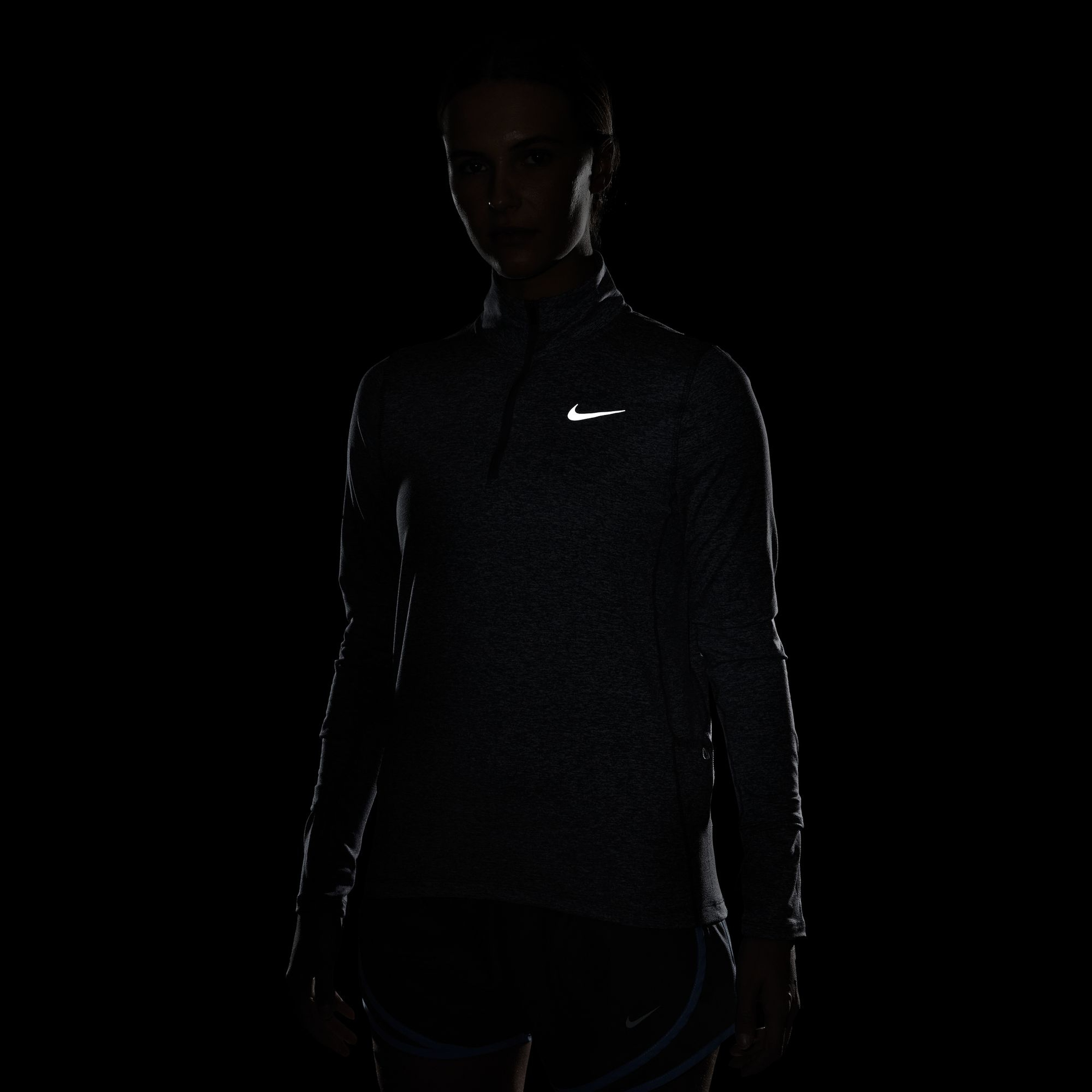 Nike Element 1/2-Zip Running Long-Sleeve Kadın Tişört