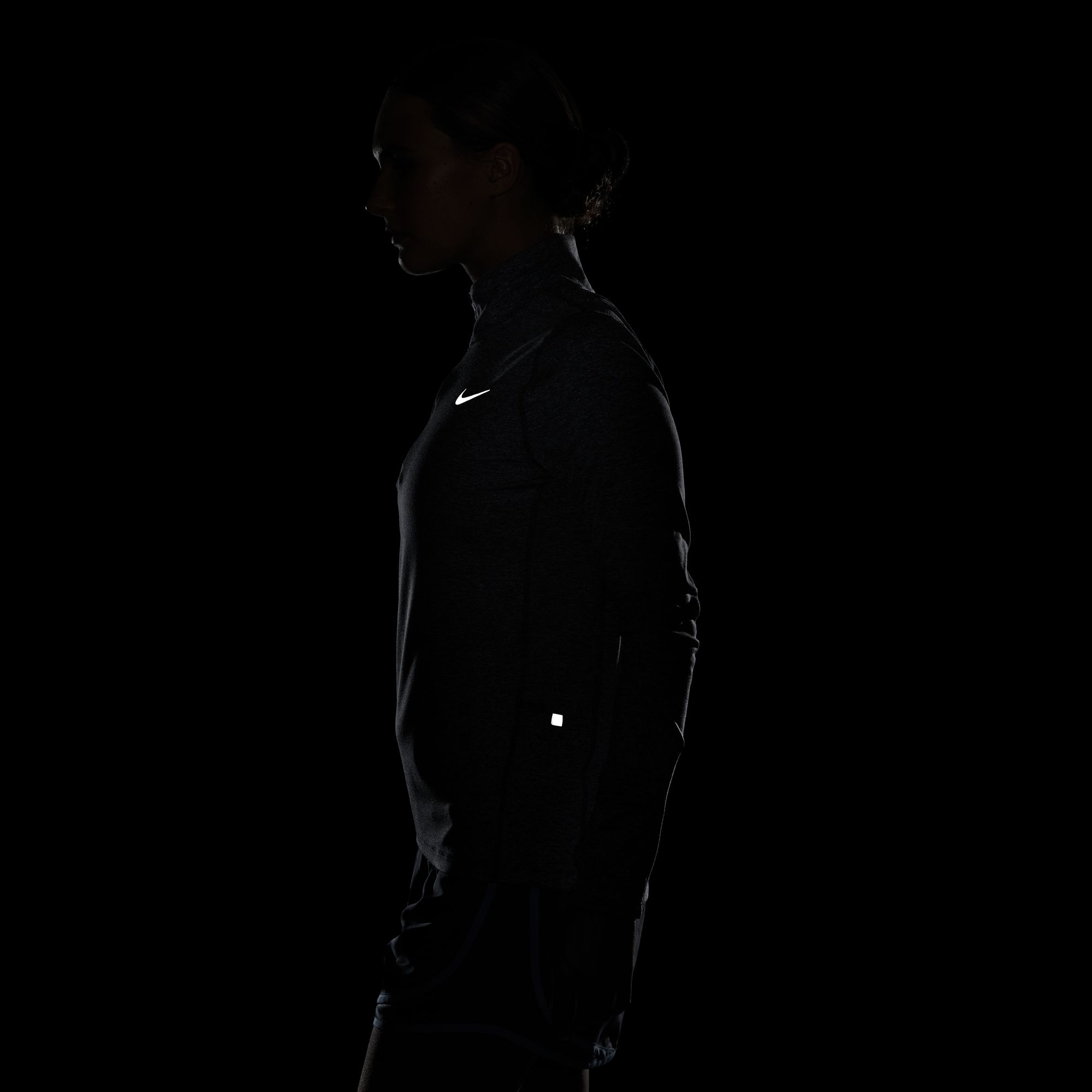 Nike Element 1/2-Zip Running Long-Sleeve Kadın Tişört