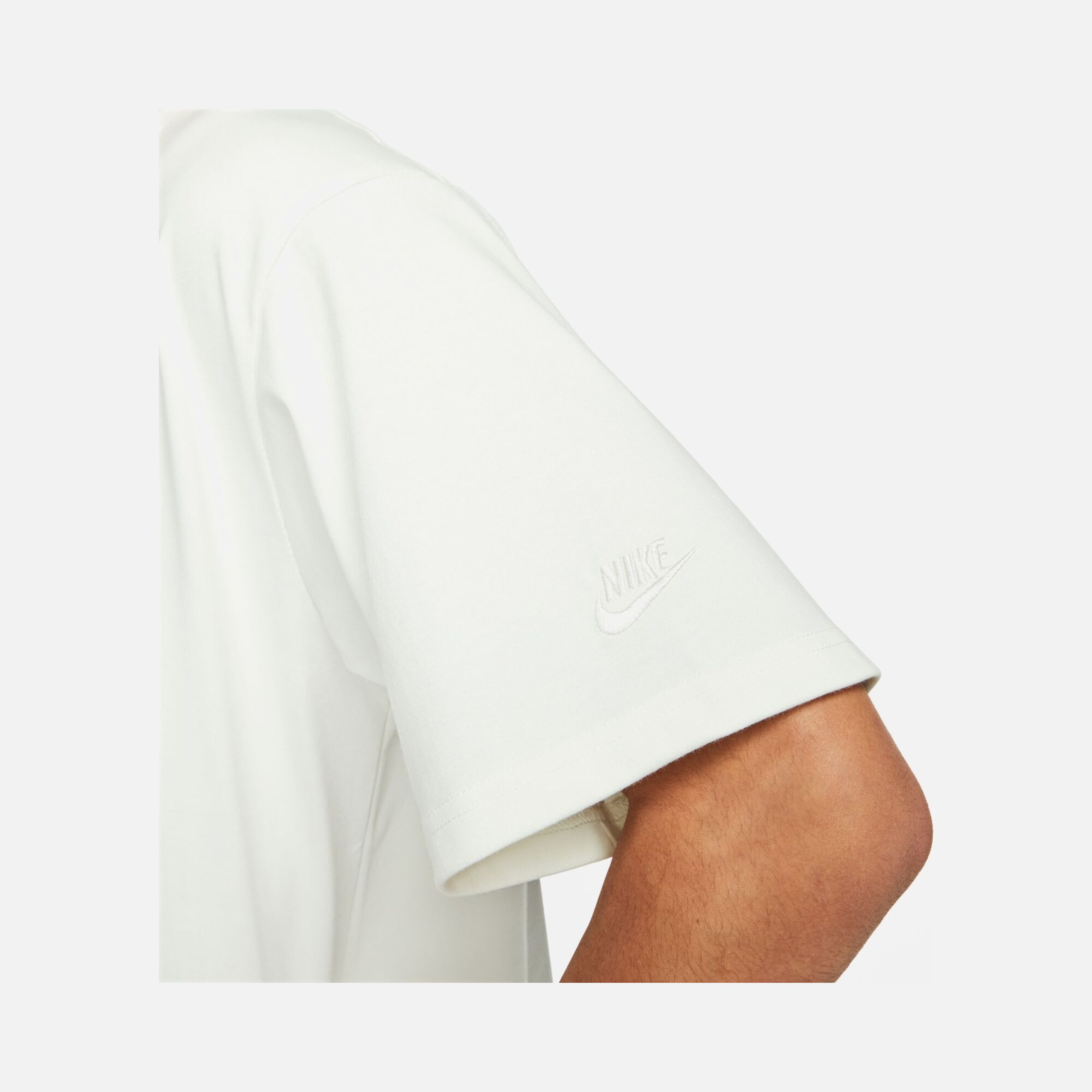 Nike Sportswear Dri-Fit Tech Pack Short-Sleeve Erkek Tişört