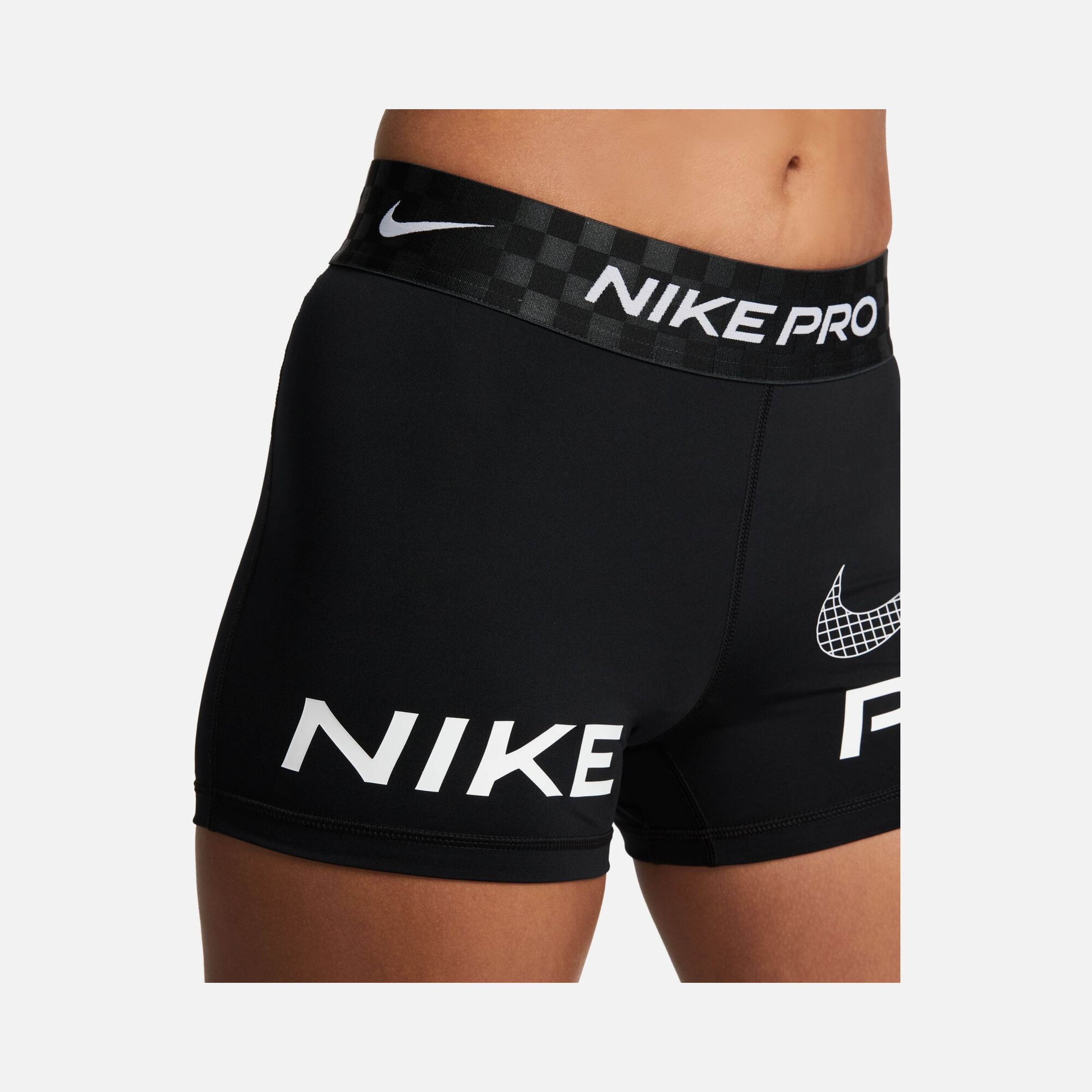 Nike Pro Dri-Fit Mid-Rise 8cm (approx.) Graphic Training Kadın Şort