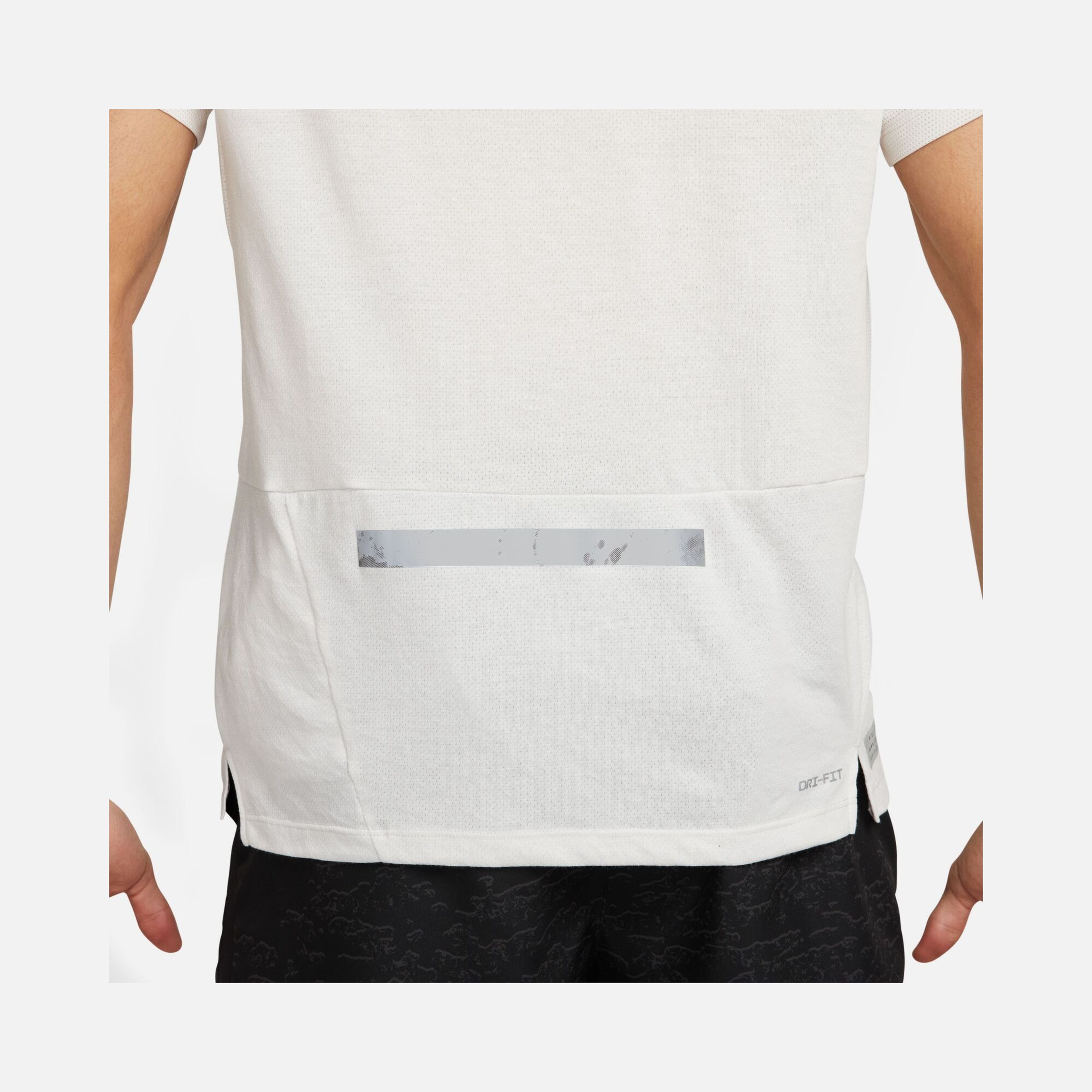 Nike Dri-Fit Run Division Rise 365 Running Short-Sleeve Erkek Tişört