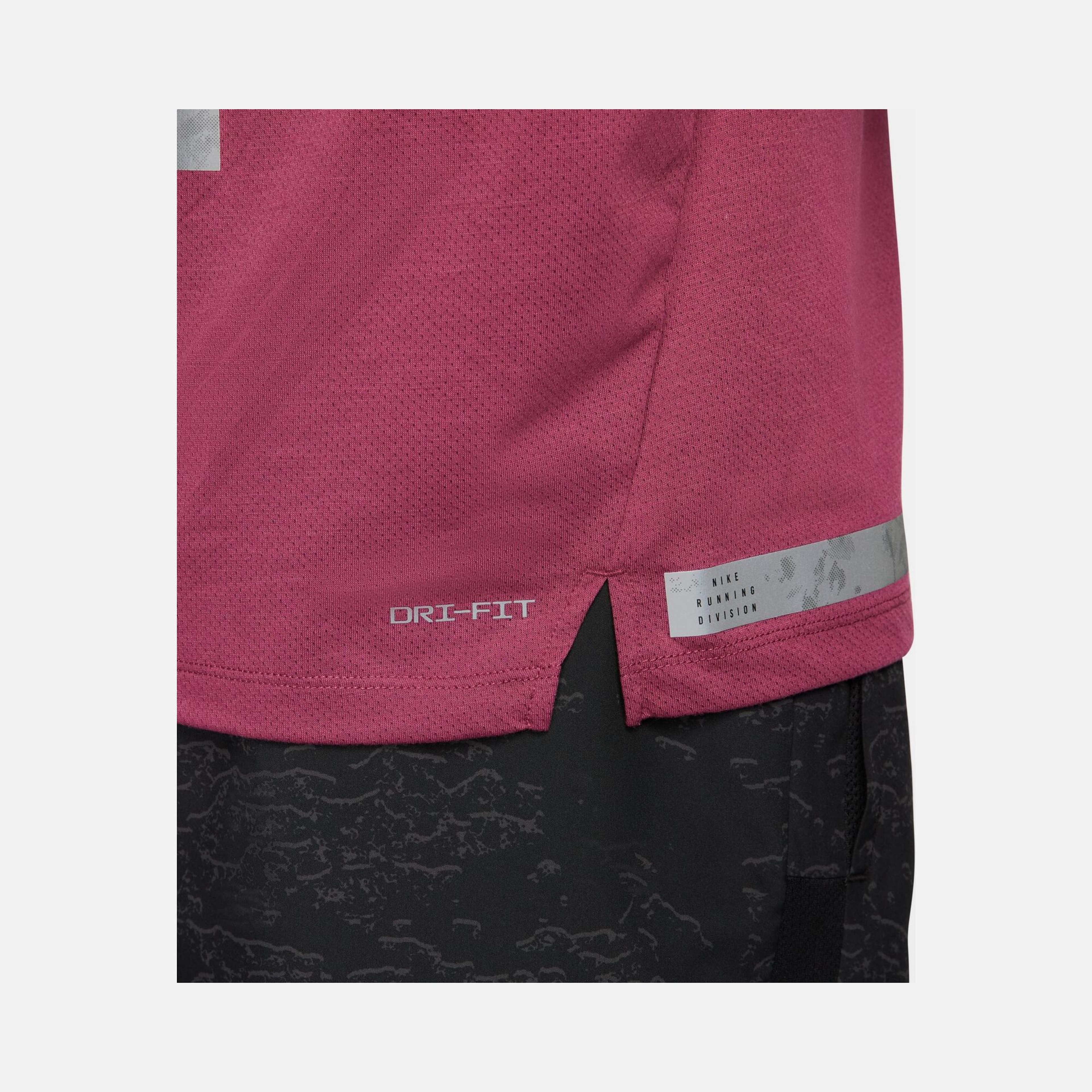 Nike Dri-Fit Run Division Rise 365 Running Short-Sleeve Erkek Tişört